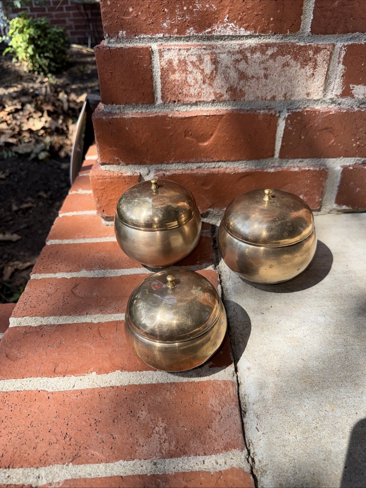 Vintage Korean 3 Brass Hand Hammered Lidded Rice/Trinket Bowls Signed