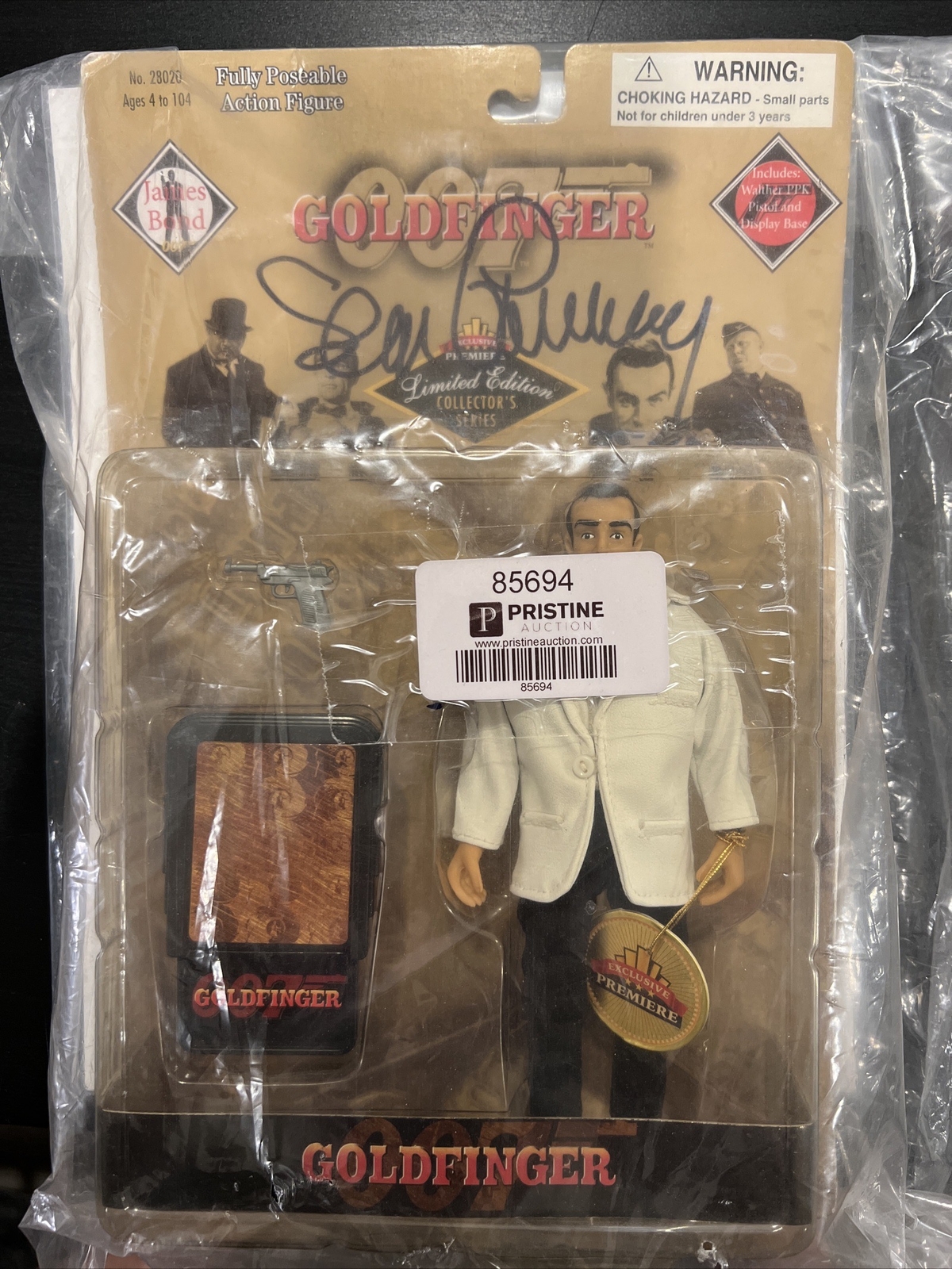 RARE SIGNED Vintage James Bond 007 Goldfinger Action Figure 6'' VTG 1998 SEALED RARE SIGNED Vintage James Bond 007 Goldfinger Action Figure 6'' VTG 1998 SEALED