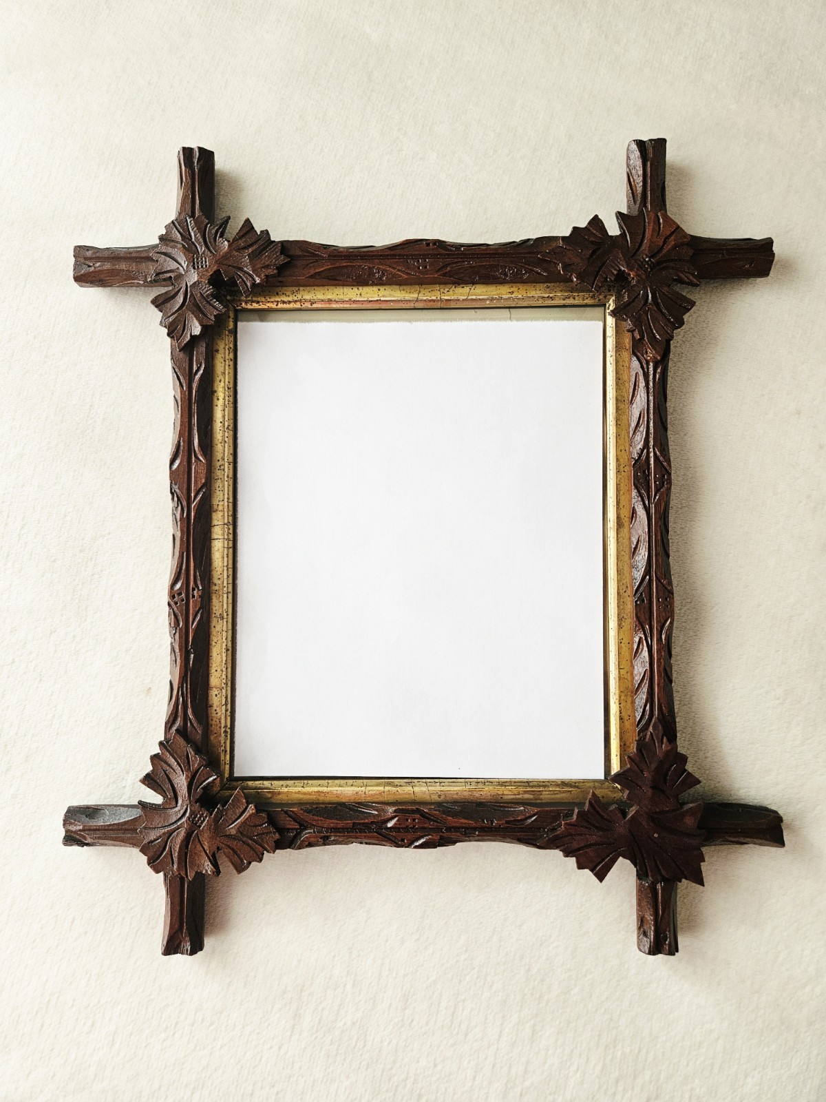 Rustic Antique Black Forest Hand-Carved Maple Leaf Picture Frame, 7.5 × 9 Window