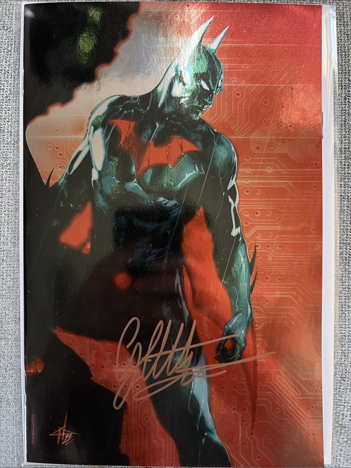 Batman Beyond Virgin Red Foil SIGNED By Gabrielle Del Otto W COA NM