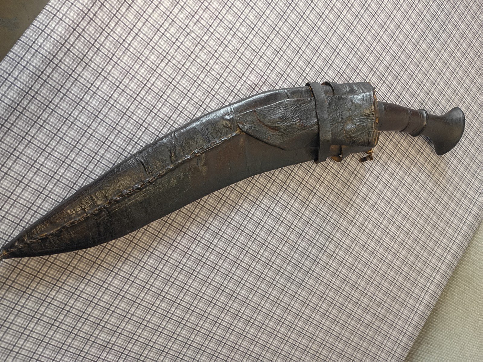 ⚔️ Mid‑Century Gurkha Kukri 1950–1970 Nepal Military Blade Hand‑Forged Carbon ⚔️ Mid‑Century Gurkha Kukri 1950–1970 Nepal Military Blade Hand‑Forged Carbon