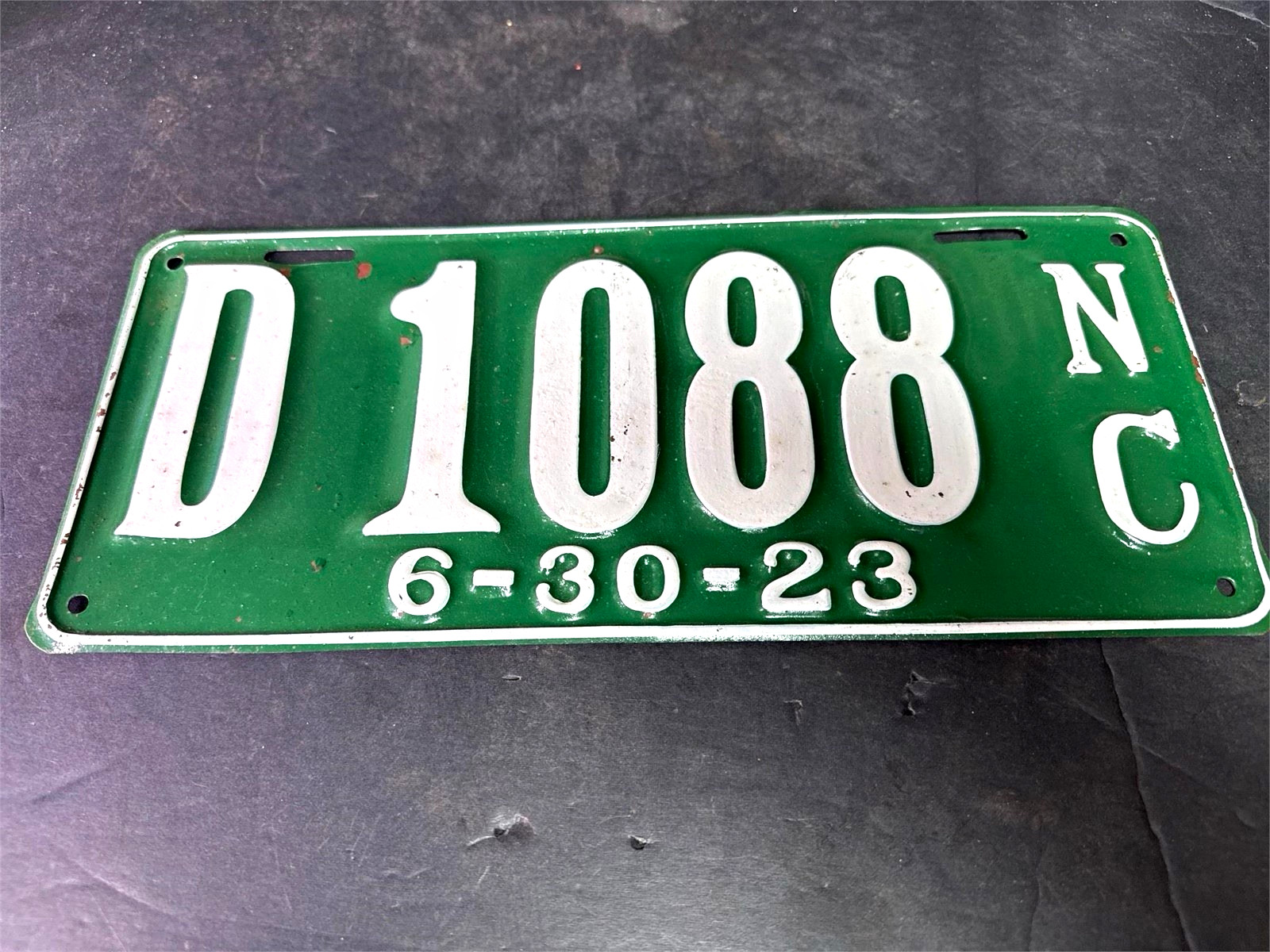 Antique 1923 North Carolina DEALER License Plate Original Paint NC Car Tag D1088