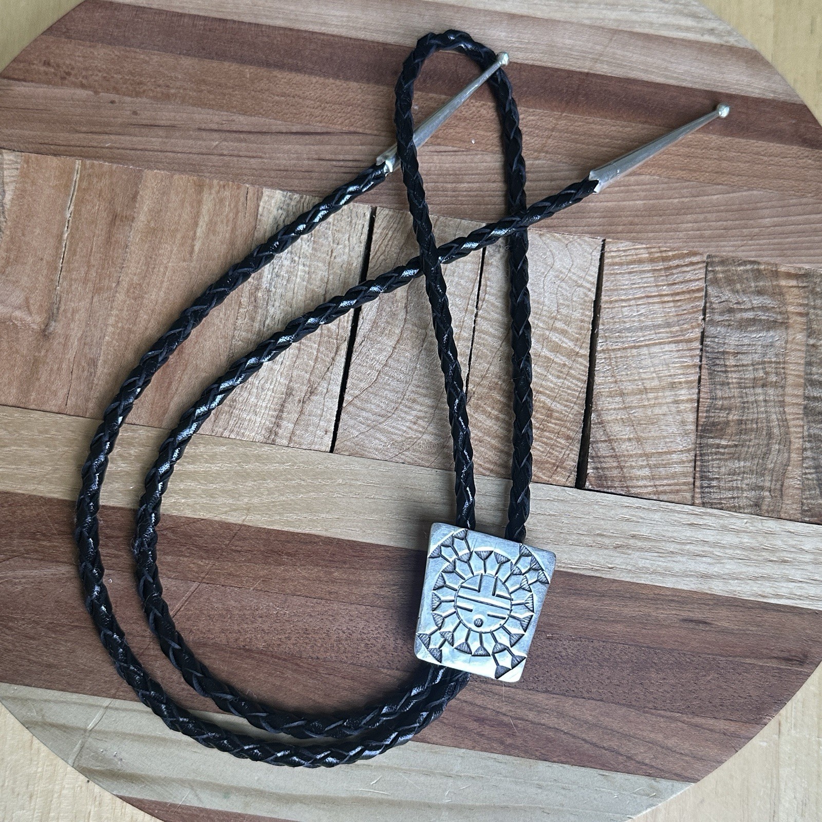 VTG Hopi Sunface Kachina Zia Bolo Tie 38 Inch Black Leather 925 Sterling 33.7g VTG Hopi Sunface Kachina Zia Bolo Tie 38 Inch Black Leather 925 Sterling 33.7g