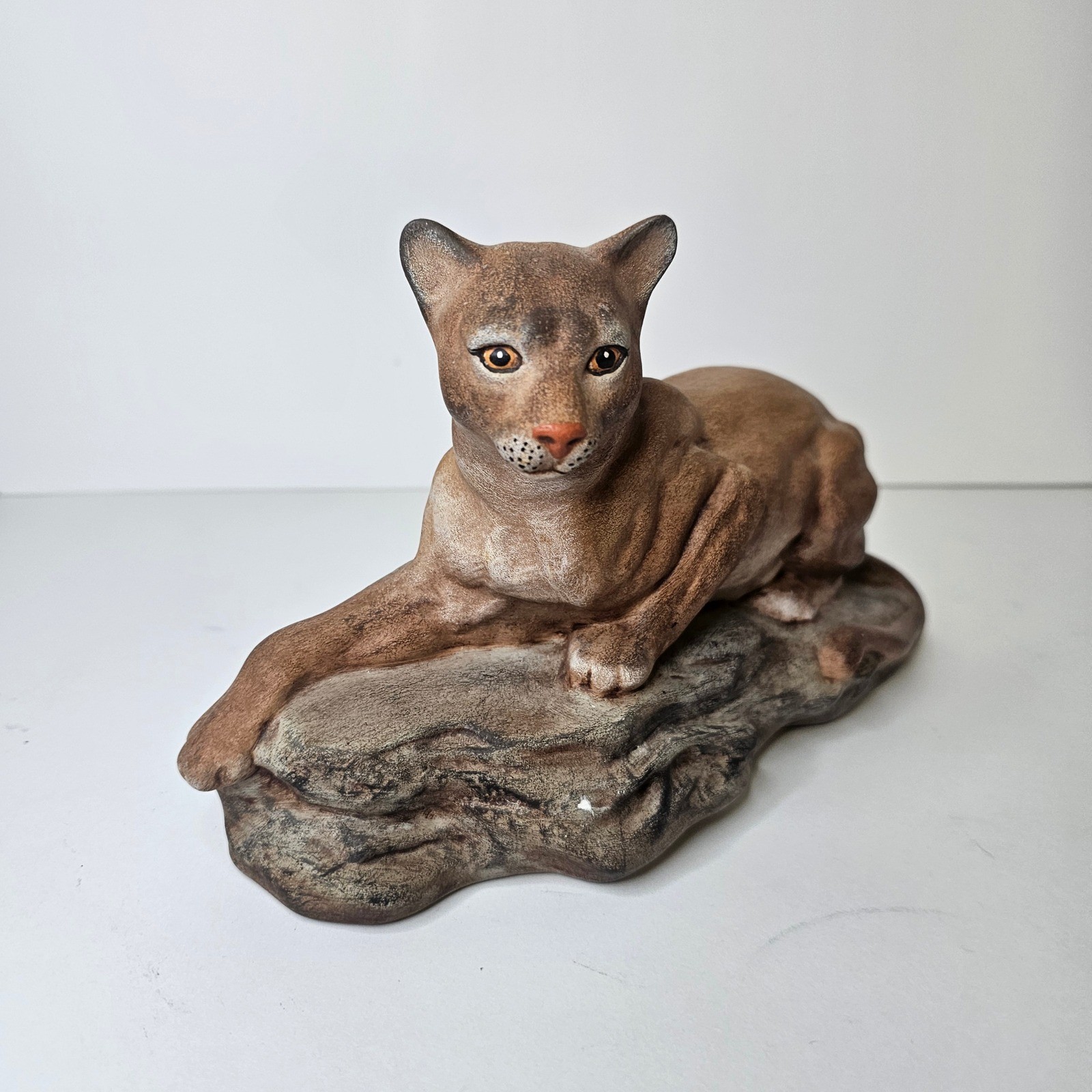 Vintage Holland Mold Mountain Lion Cougar Ceramic Figurine Brown Puma Cat Vintage Holland Mold Mountain Lion Cougar Ceramic Figurine Brown Puma Cat