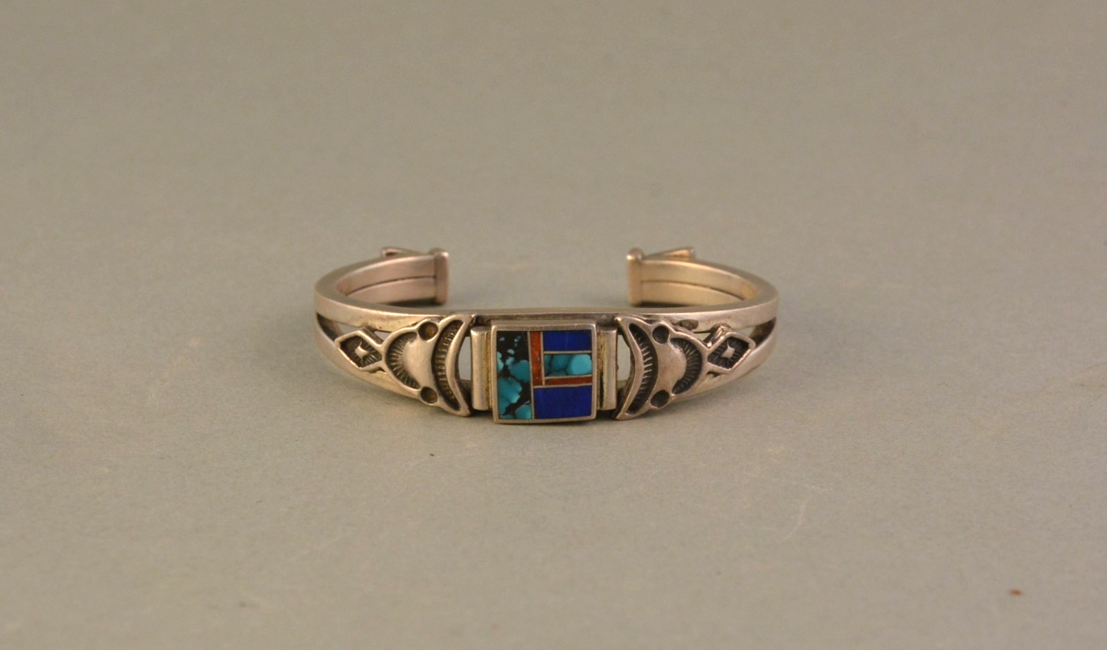 Vintage Ray Tracey & Knifewing Silver Inlay Navajo Apache Bracelet - Size 6 1/8 Vintage Ray Tracey & Knifewing Silver Inlay Navajo Apache Bracelet - Size 6 1/8