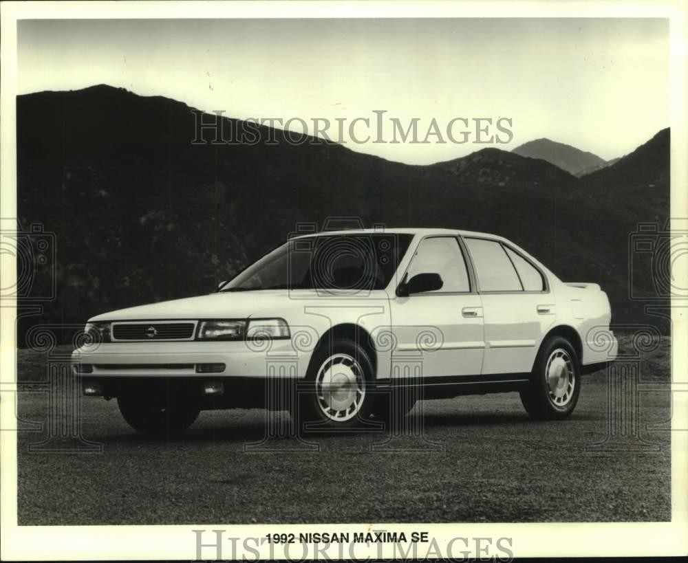1992 Press Photo The Nissan Maxima - mjt19308 1992 Press Photo The Nissan Maxima - mjt19308