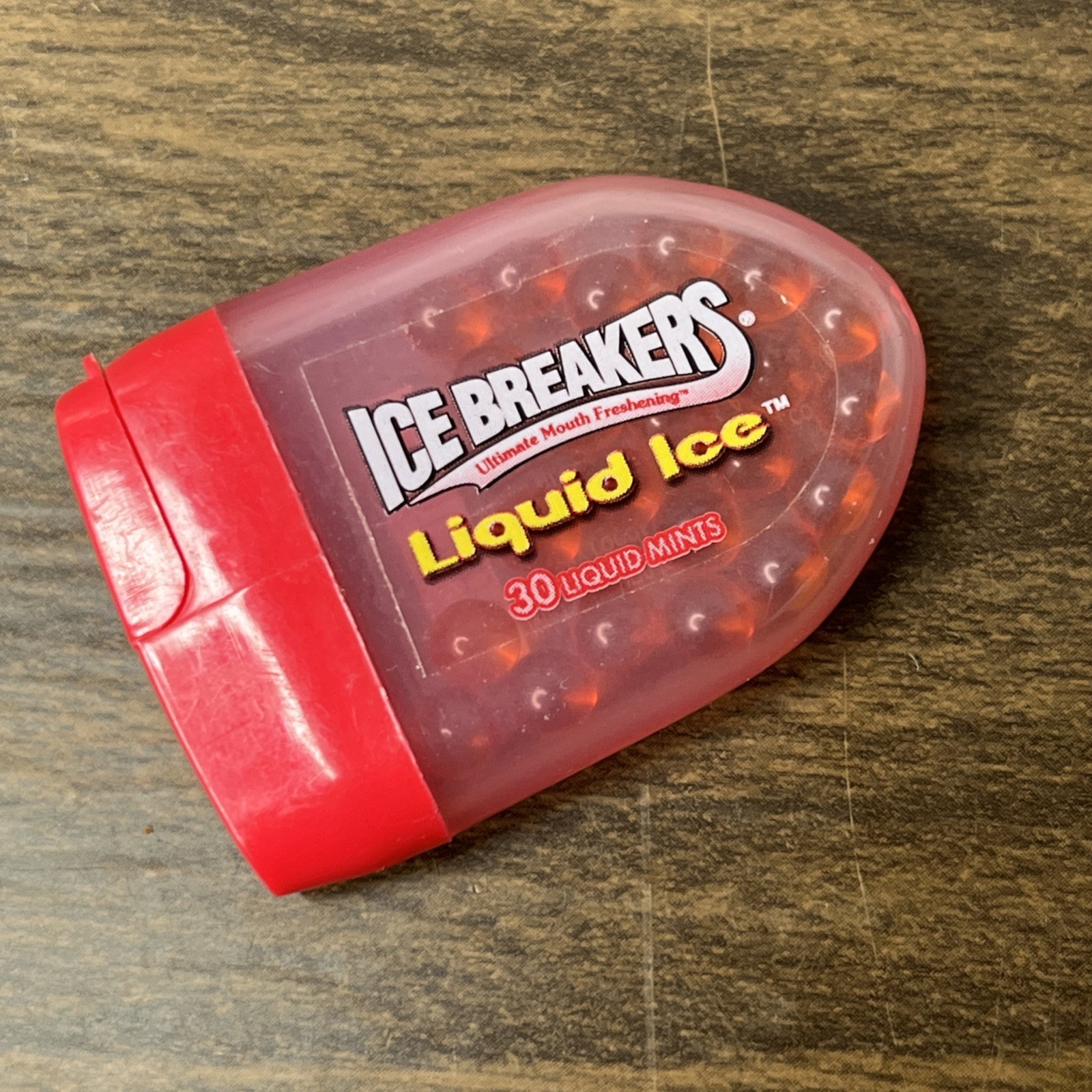 VTG Ice Breakers Liquid Ice Collectible Container/Dispenser Nostalgia Y2K 2000s VTG Ice Breakers Liquid Ice Collectible Container/Dispenser Nostalgia Y2K 2000s