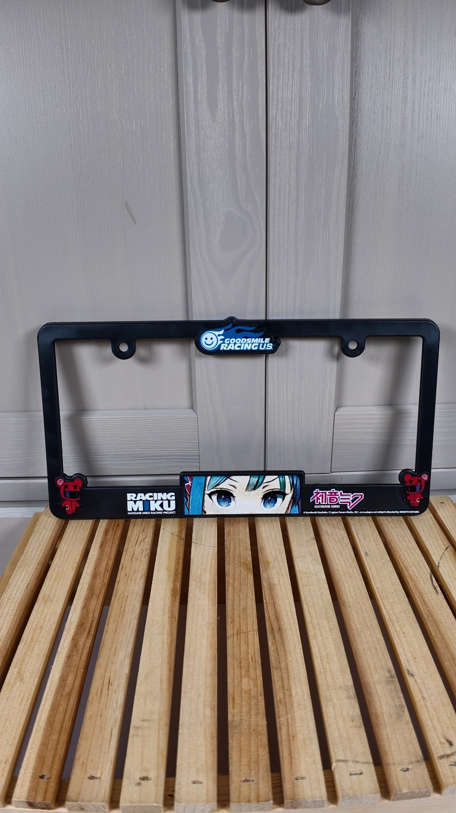 GOODSMILE RACING MIKU 2026 VER. LICENSE PLATE FRAME