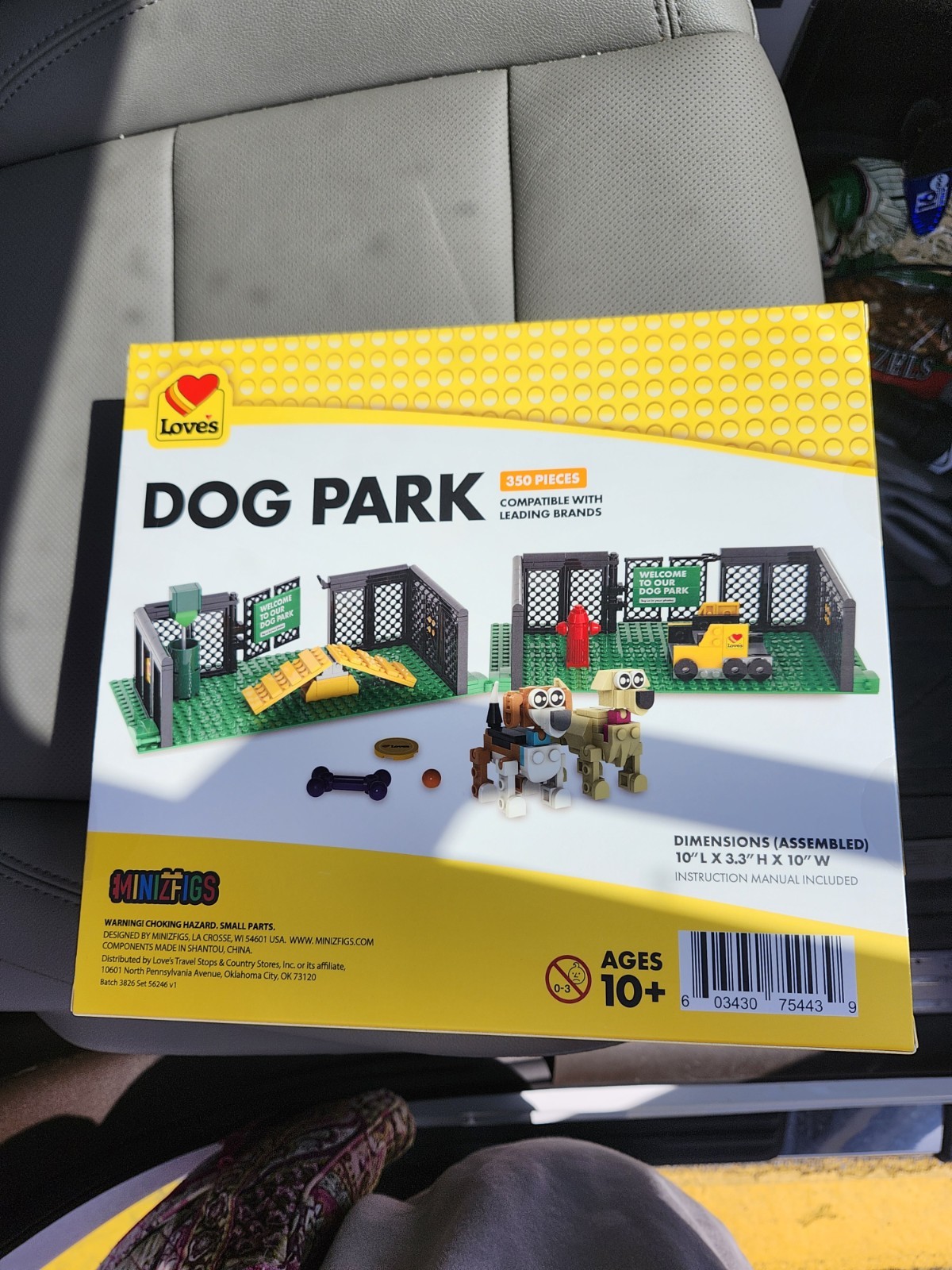 Loves Travel Plaza Minizfigs Dog Park NIB Legos ❤️ Loves Travel Plaza Minizfigs Dog Park NIB Legos ❤️
