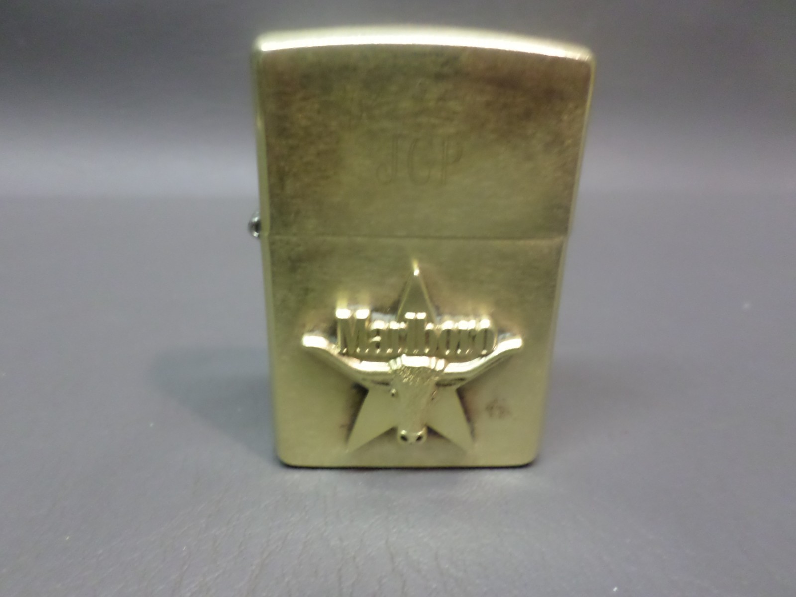 Vintage Zippo Marlboro Brass longhorn Star Lighter A III - 1992 Strikes Well Vintage Zippo Marlboro Brass longhorn Star Lighter A III - 1992 Strikes Well