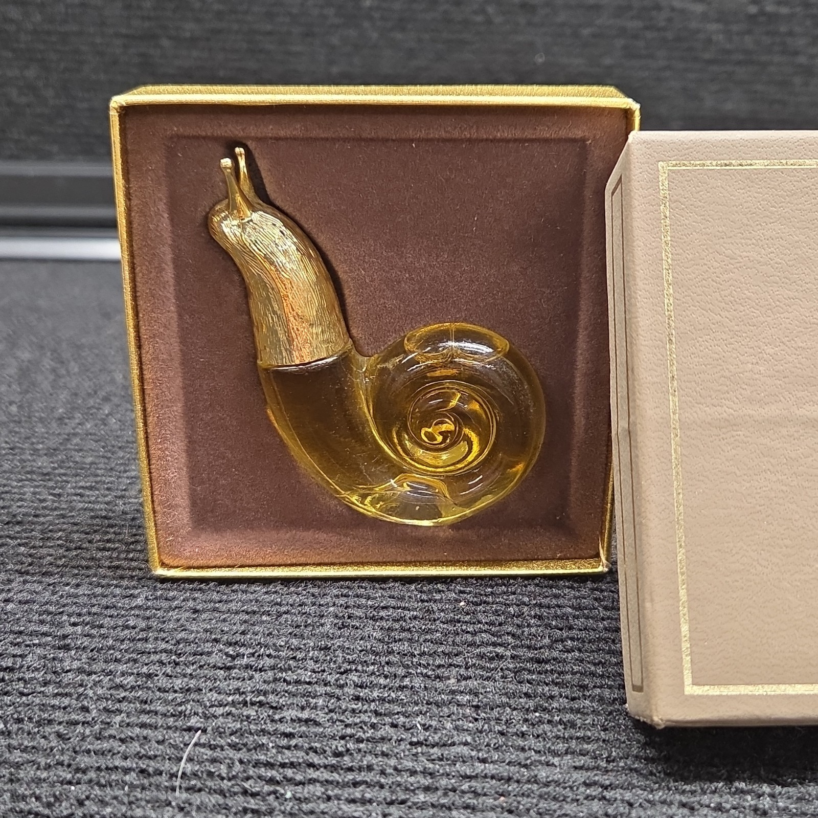 Vintage Avon Snail Shaped Perfume Bottle with Charisma Perfume .25 Fl Oz & Box Vintage Avon Snail Shaped Perfume Bottle with Charisma Perfume .25 Fl Oz & Box