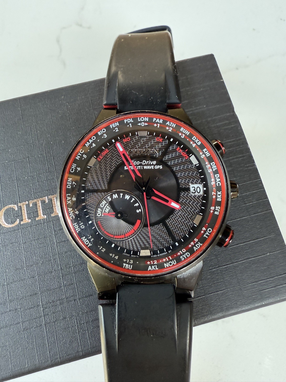 Rare Citizen Attesa Satellite Wave Black dial Solar Radio-Controlled CC3079-11E 