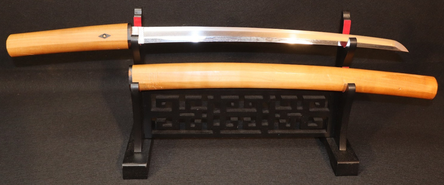 Antique Japanese Wakizashi 脇差 in Shirasaya - Awataguchi Oumi Signed, Edo Period