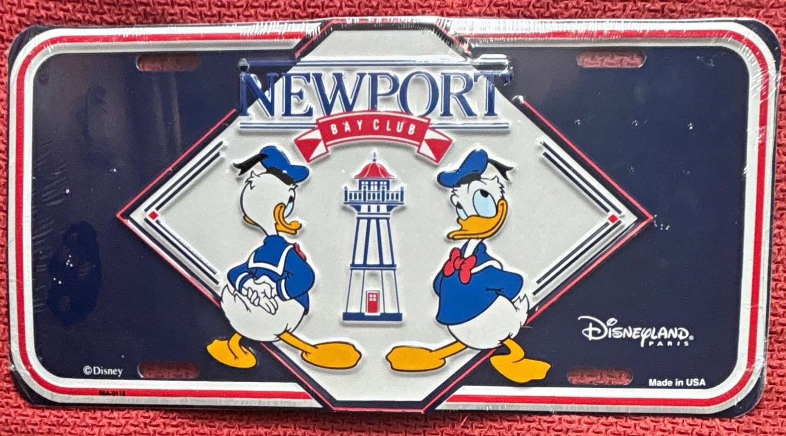 1992 Disneyland Paris Newport Bay Club Donald Duck Souvenir License Plate Sign