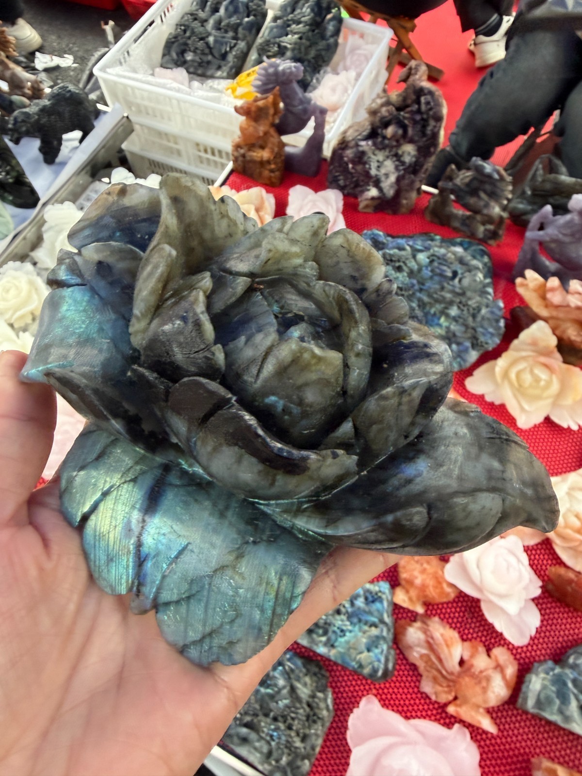 1pc Natural labradorite Quartz hand-Carved flower Crystal Reiki healing gift