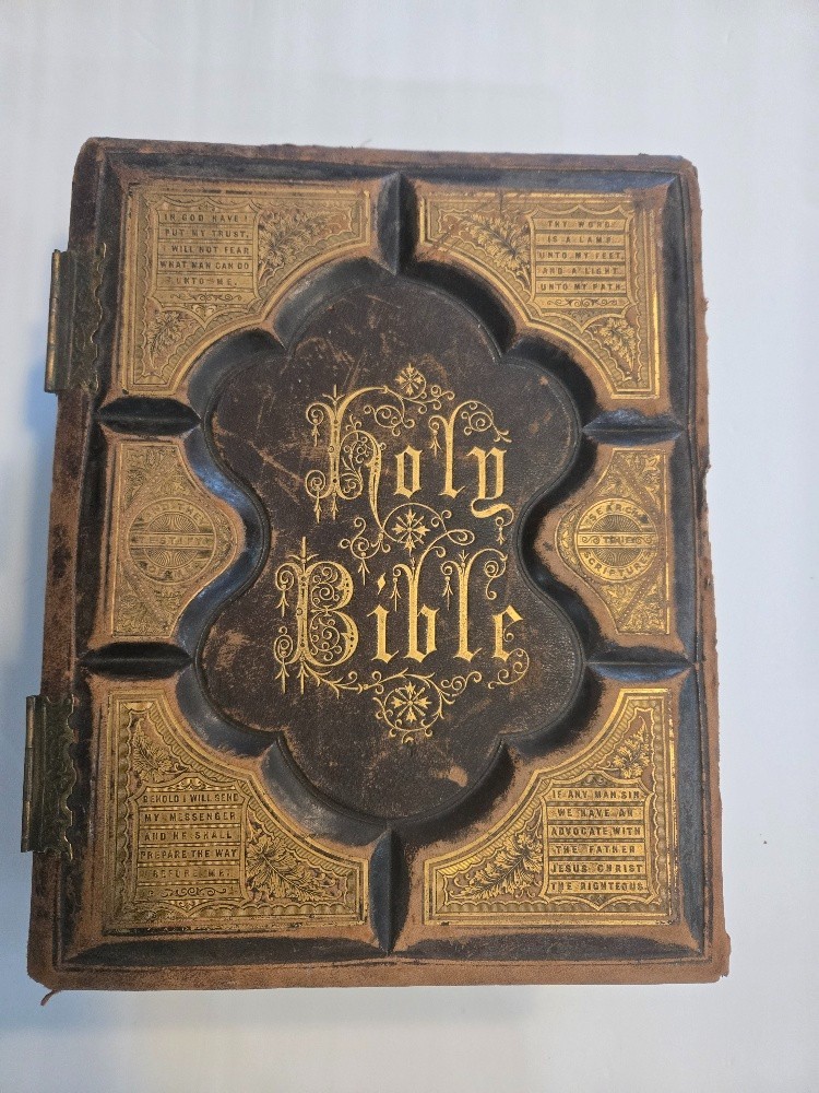 Rare Antique 1872 Holy Bible with apocrypha by Albert Leighton Rawson