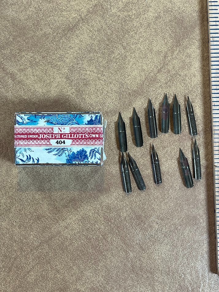 12 JOSEPH GILLOTT'S Mix 404 Pen Nibs Vintage Lot of 12 12 JOSEPH GILLOTT'S Mix 404 Pen Nibs Vintage Lot of 12