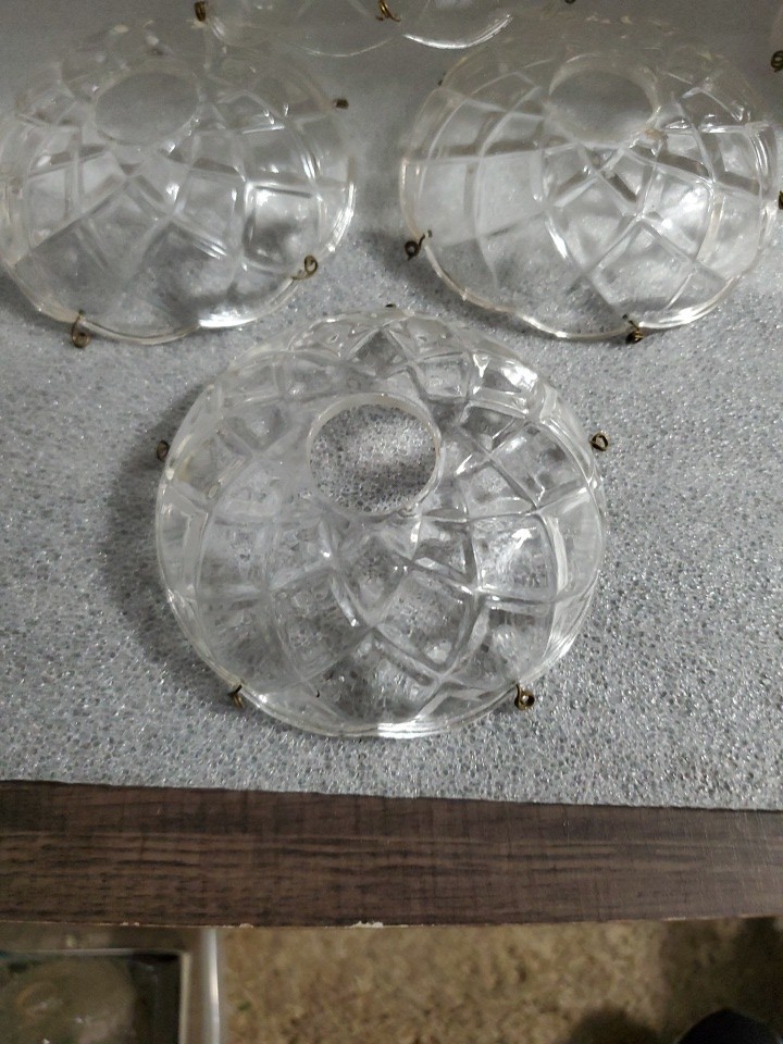 Vintage 60’s Pressed Glass 5 Pin Criss Cross 4” Diameter Bobeches
