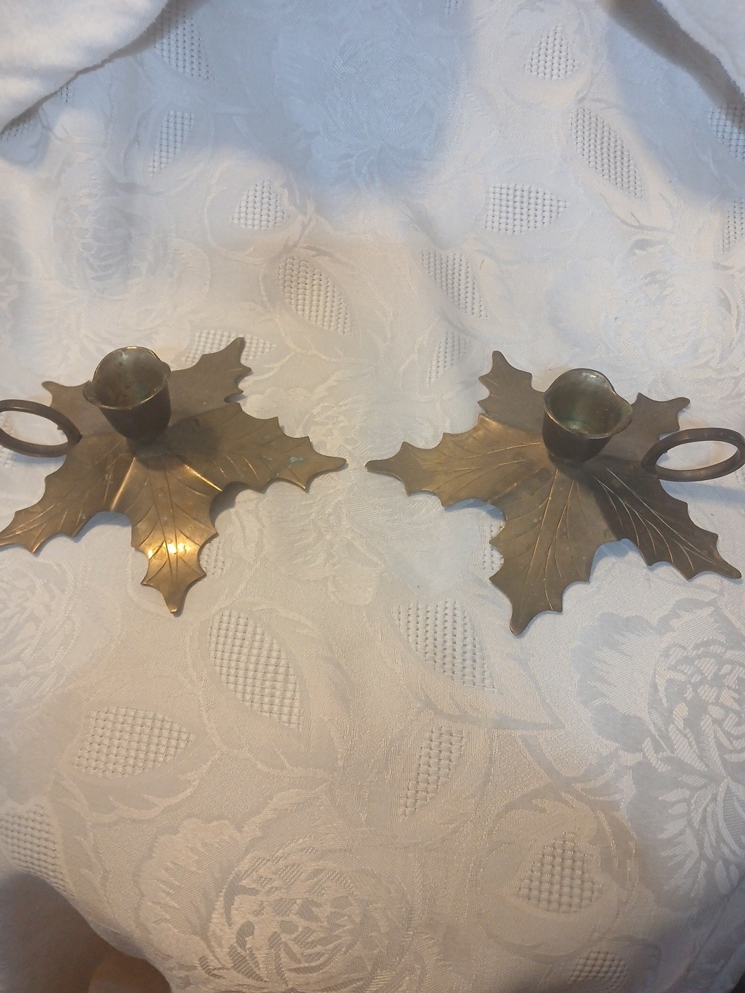 Set Of 2 Vintage Solid Brass Holly Leaf Candle Holders 6 Set Of 2 Vintage Solid Brass Holly Leaf Candle Holders 6
