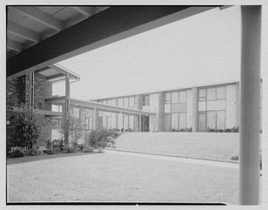 Photo:Mineola Long Island NY 1900s Long Island Lighting Co Building Howard
