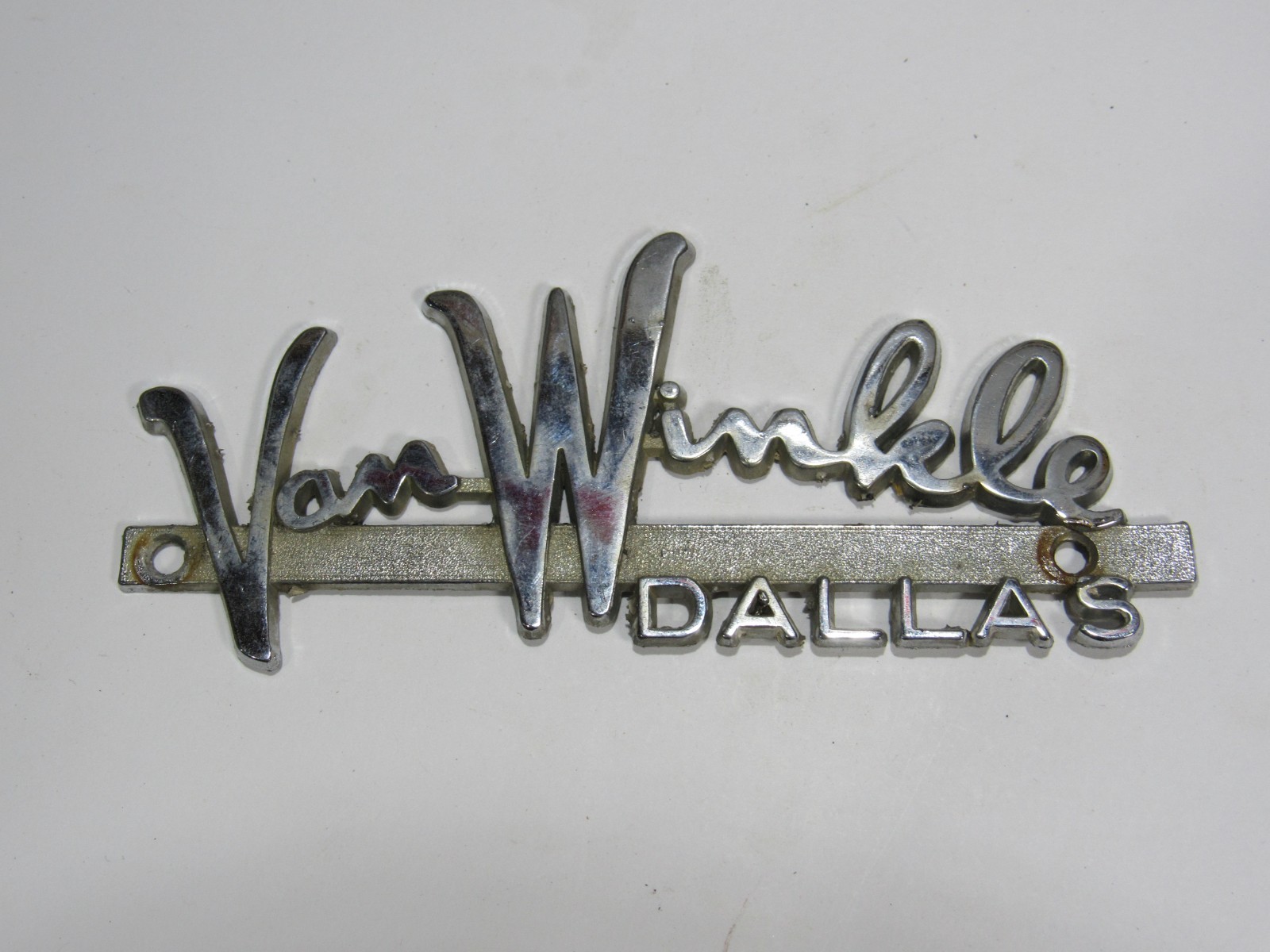 VTG Van Winkle Pontiac Dallas Texas Metal Dealership Badge Emblem Tag TX Gas GTO VTG Van Winkle Pontiac Dallas Texas Metal Dealership Badge Emblem Tag TX Gas GTO