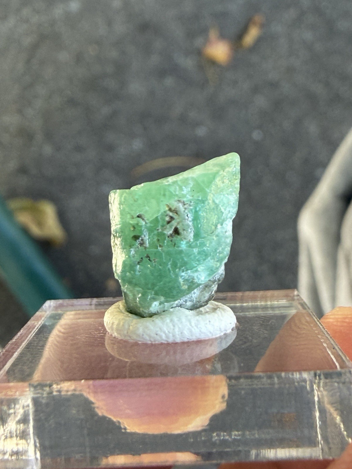 Natural Emerald Specimen From Ural Russia, Green Beryl, 10.70ct Natural Emerald Specimen From Ural Russia, Green Beryl, 10.70ct