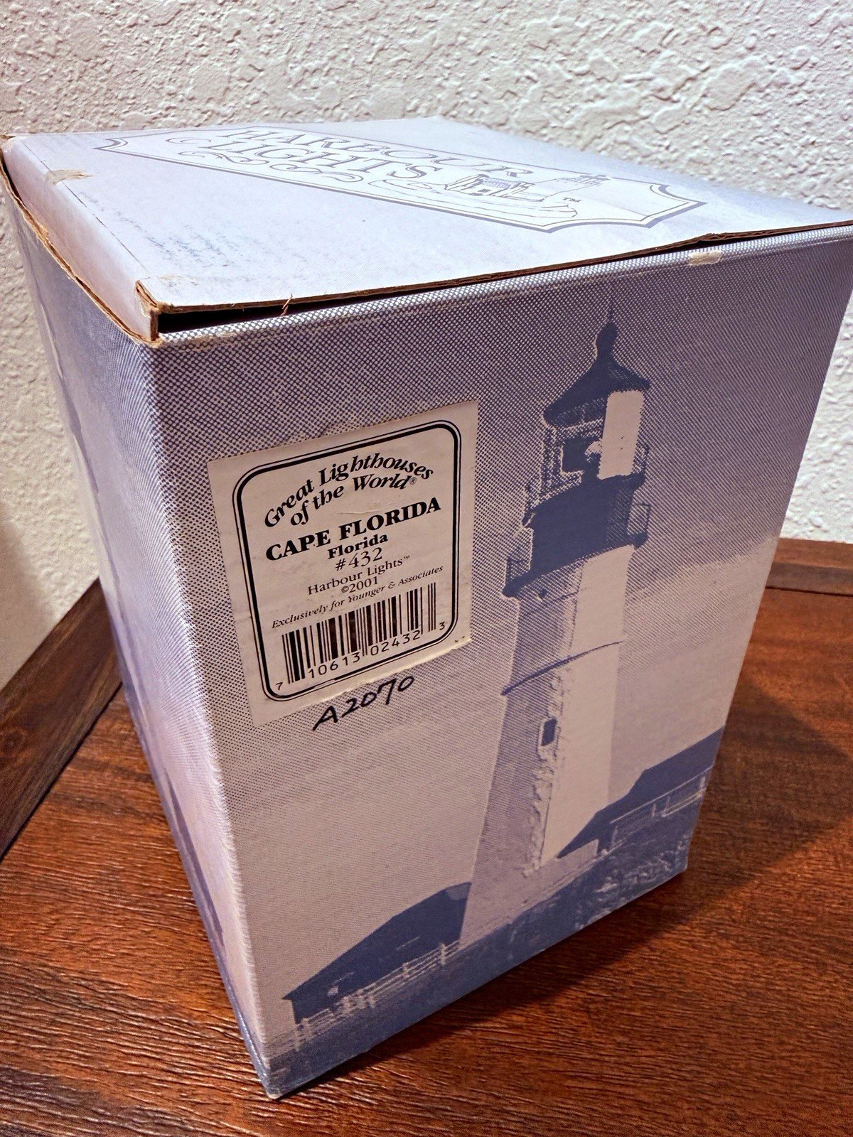 Harbour Lights Cape Florida FL #432 Lighthouse Figurine 2001 Box COA & Plaque