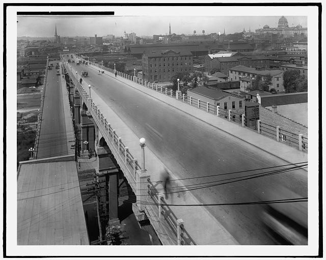 Photo:Harrisburg Pennsylvania Mulberry Street Bridge 1910s City View