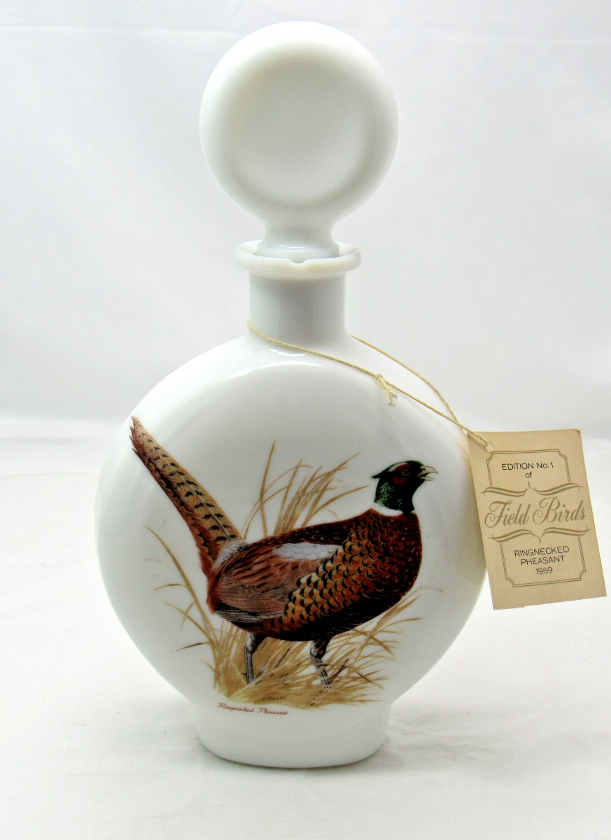 VTG JW Dant Whiskey 1969 Pheasant Milk Glass Field Of Birds Decanter 1st Edition