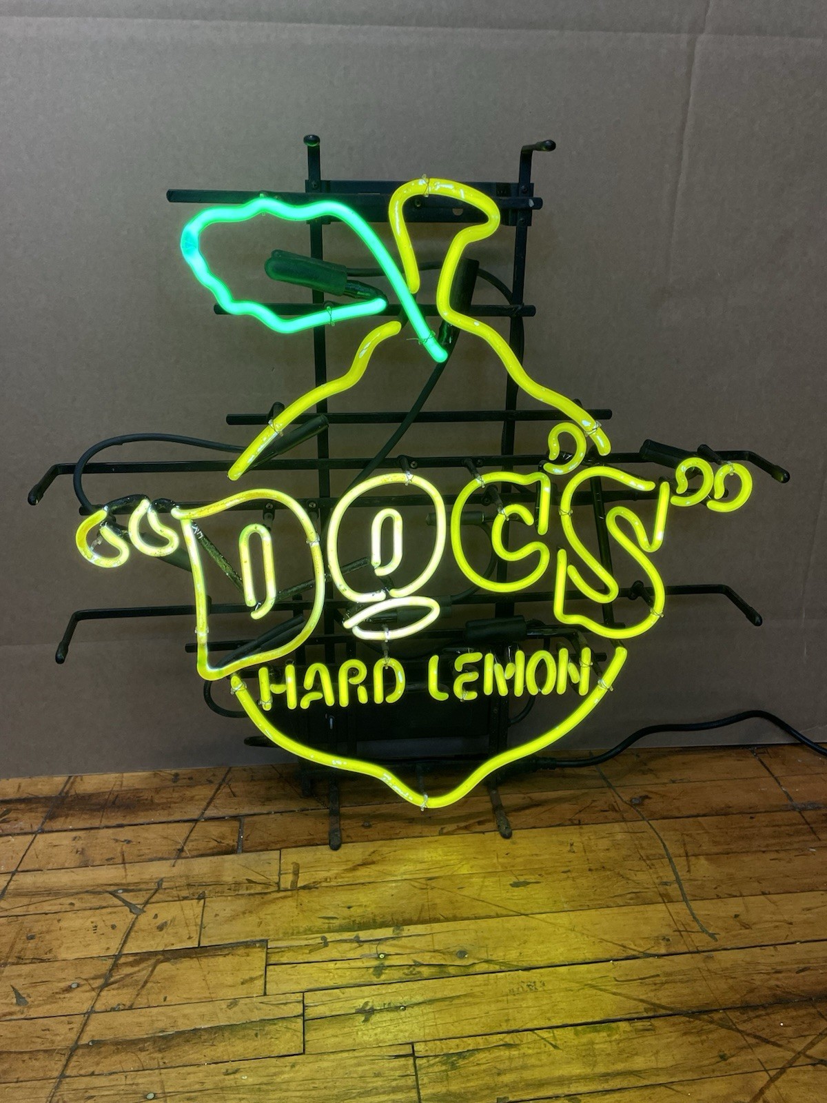 Vintage Doc\'s Hard Lemon Neon Sign 25\