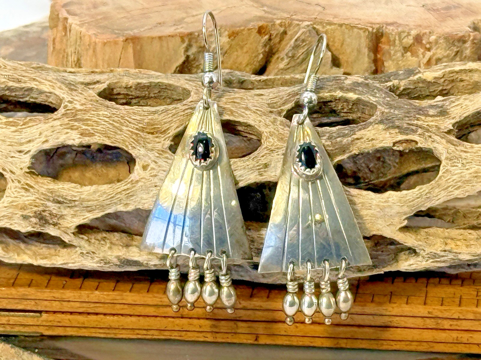 Vintage Navajo Native Sterling Black Onyx Shield Dangle earrings--959.26