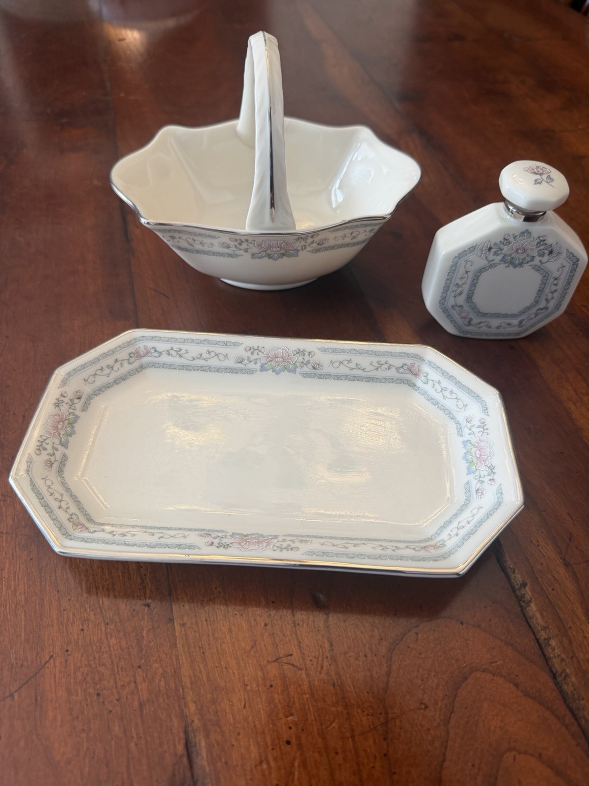Vintage Lenox Fine China Charleston 3pc Vanity Dresser Set Bottle Tray Basket