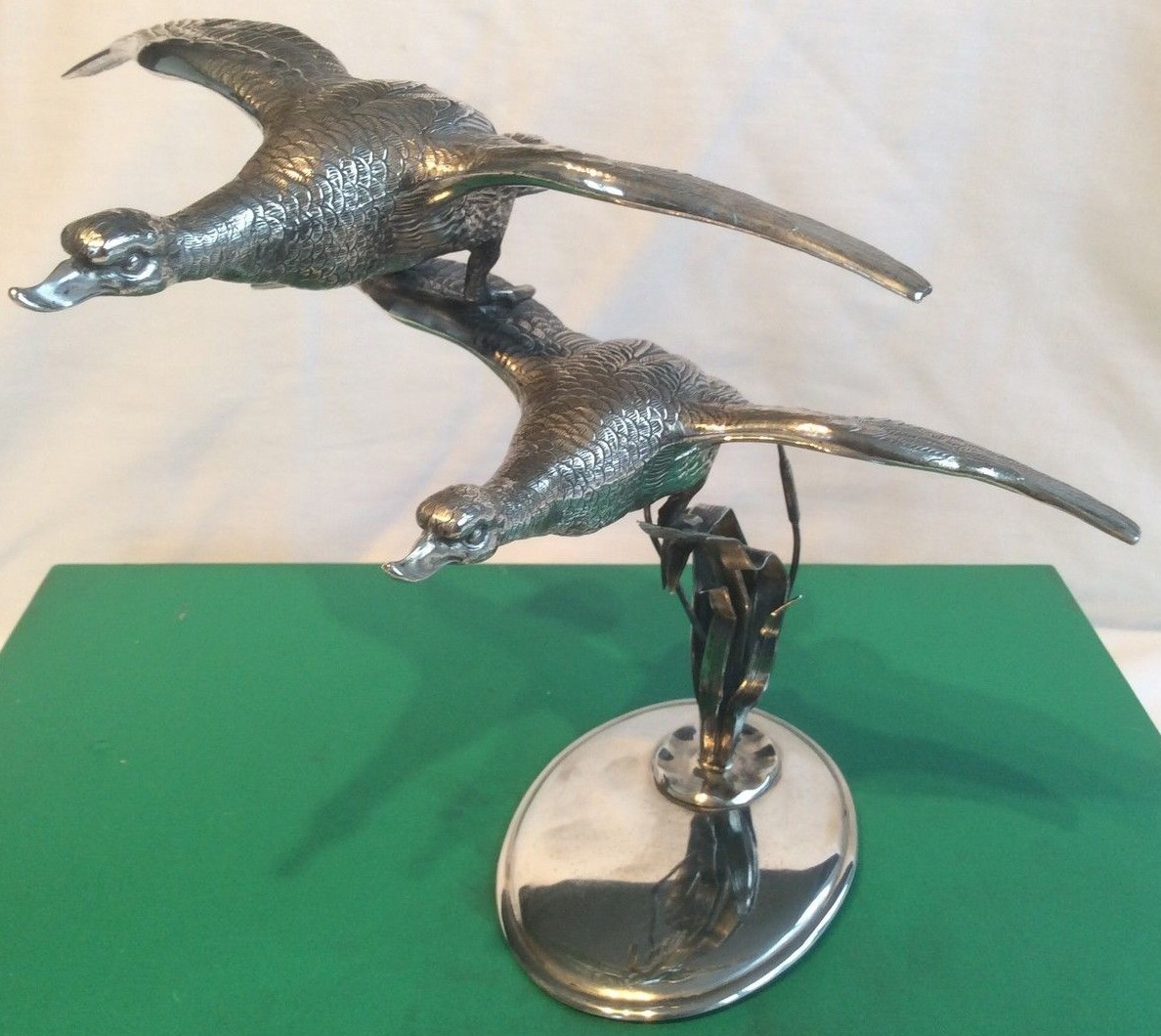 Rare Solid Sterling Silver Flying Ducks with Reeds 925/1000 Decorative Rare Solid Sterling Silver Flying Ducks with Reeds 925/1000 Decorative