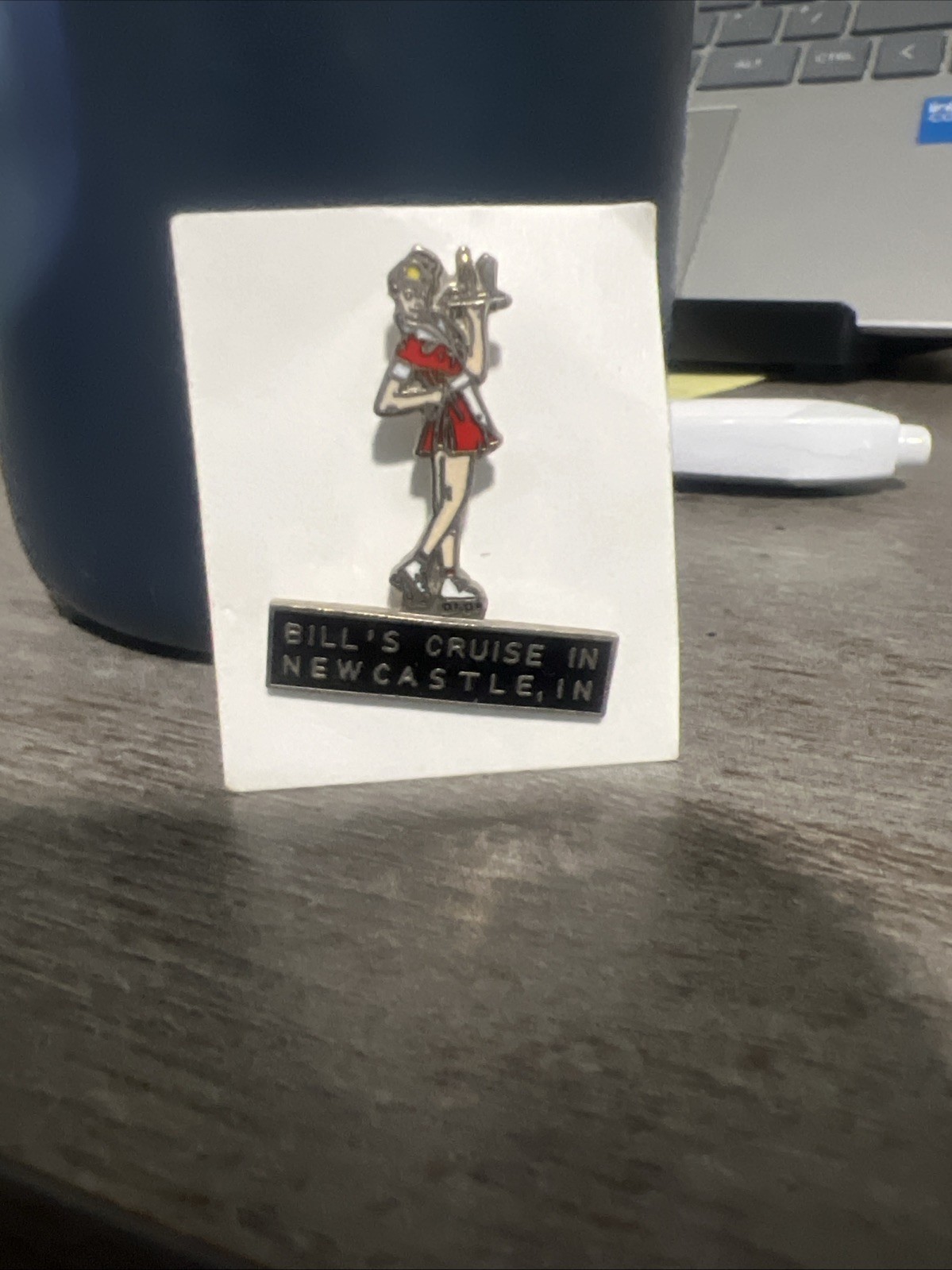 Vintage CUTE Carhop Diner Roller Skate Waitress Server Enamel Jacket Lapel Pin Vintage CUTE Carhop Diner Roller Skate Waitress Server Enamel Jacket Lapel Pin