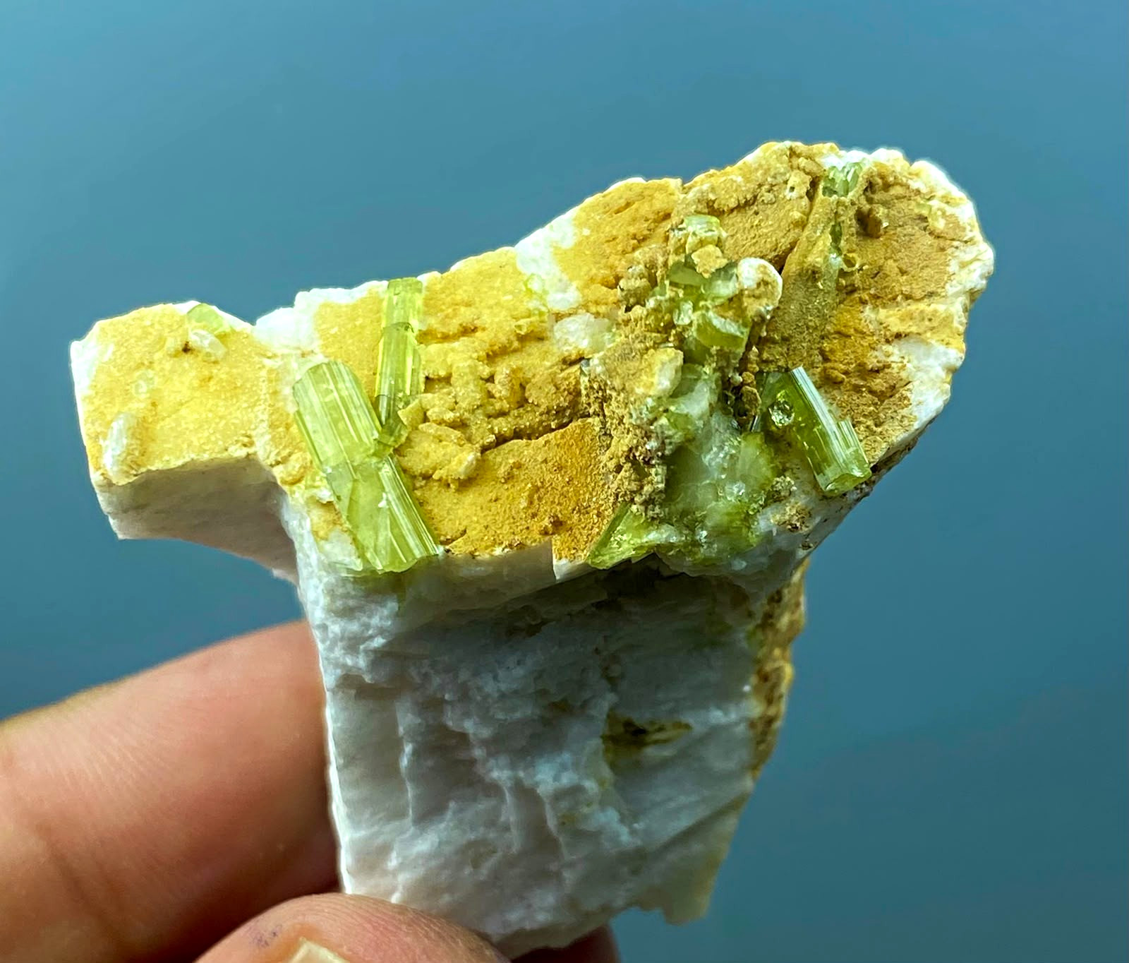 Beautiful Natural  Rare Tourmaline Crystal Specimen Afghanistan 29.85 Carats