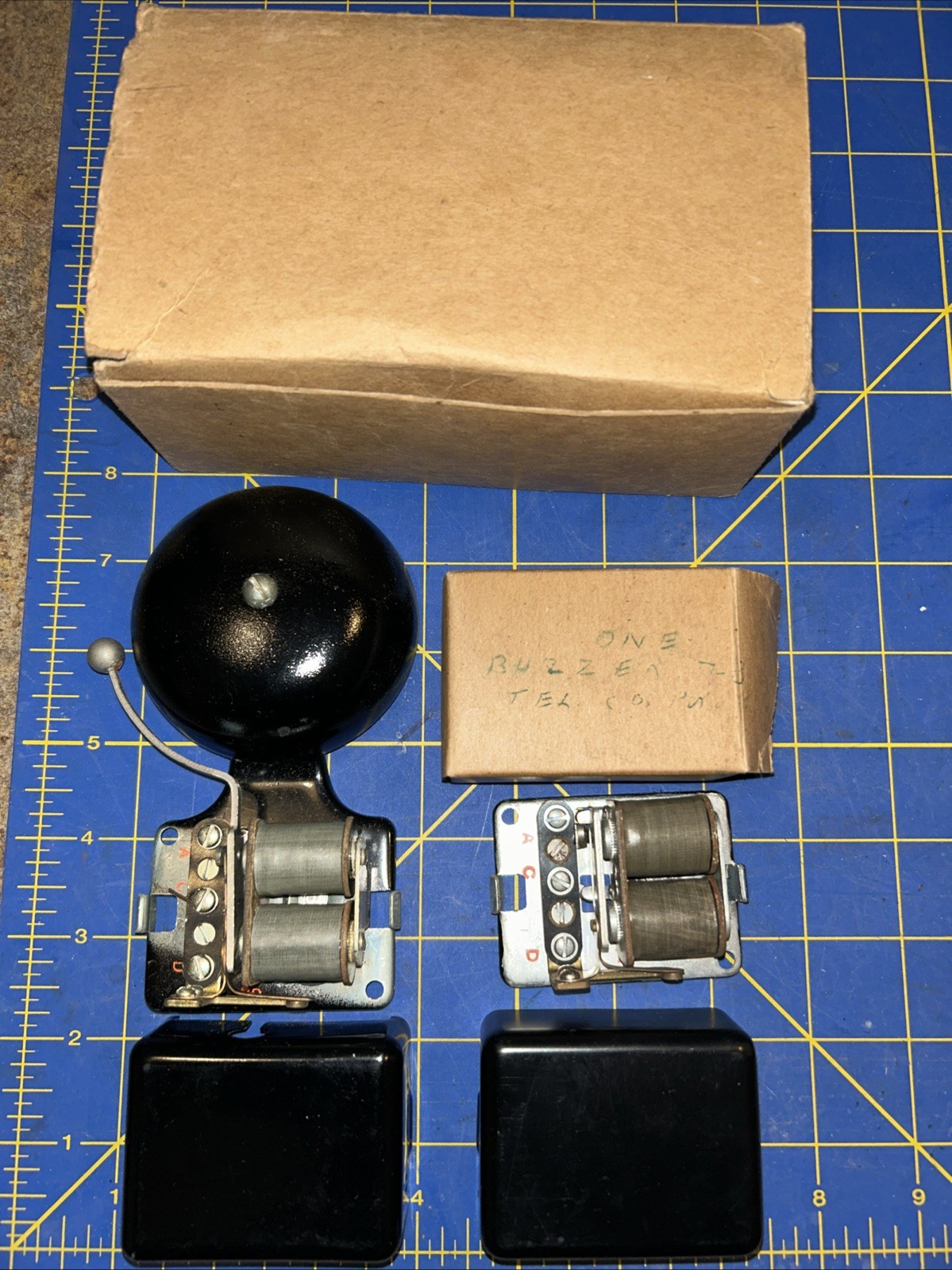 NOS Vtg. Bell System Western Electric Metal Telephone Ringer Box 7D With Buzzer
