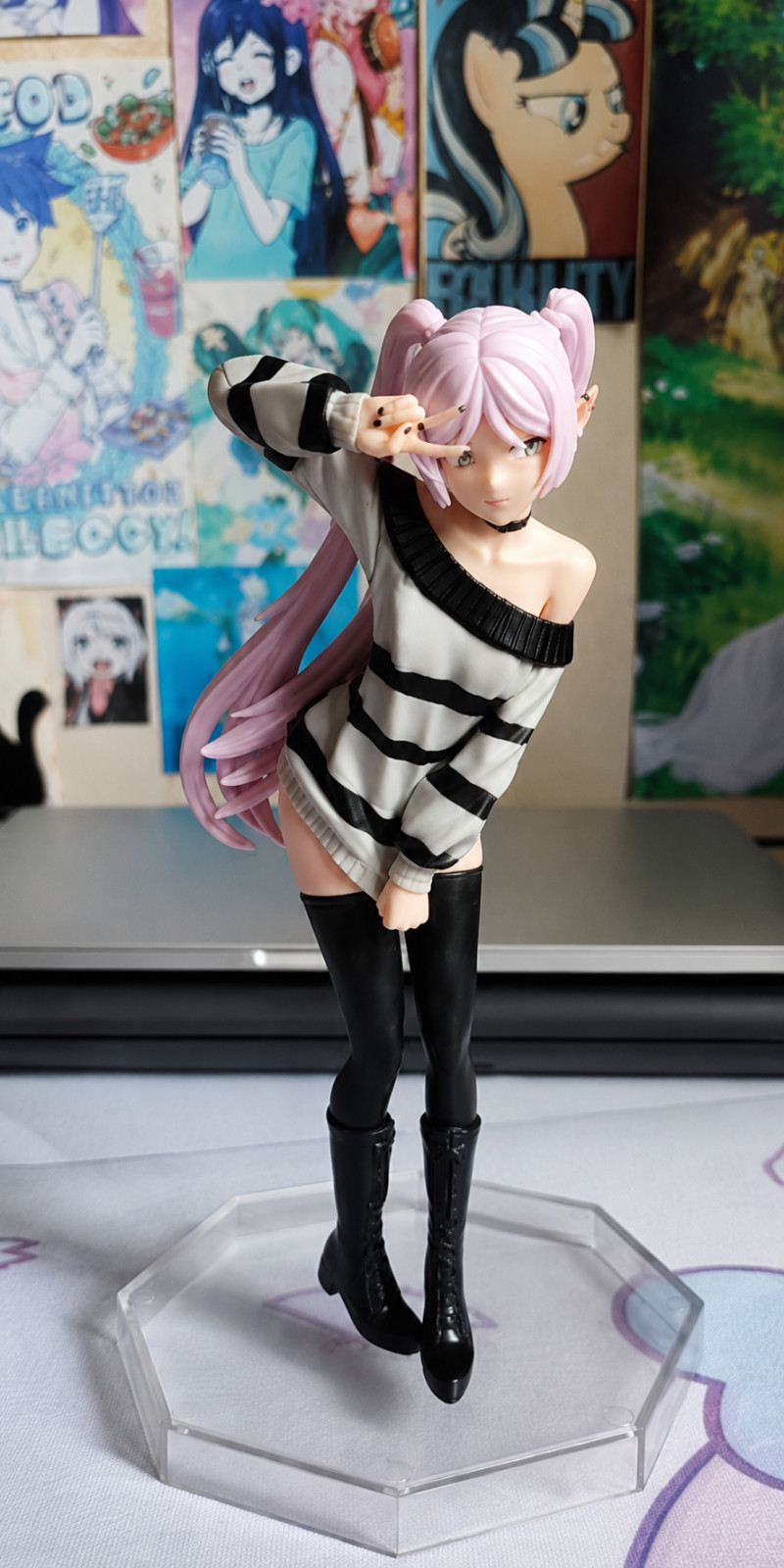 Anime Frieren Beyond Journey’s End Sweater Figure Cute Girl Statue Anime Frieren Beyond Journey’s End Sweater Figure Cute Girl Statue