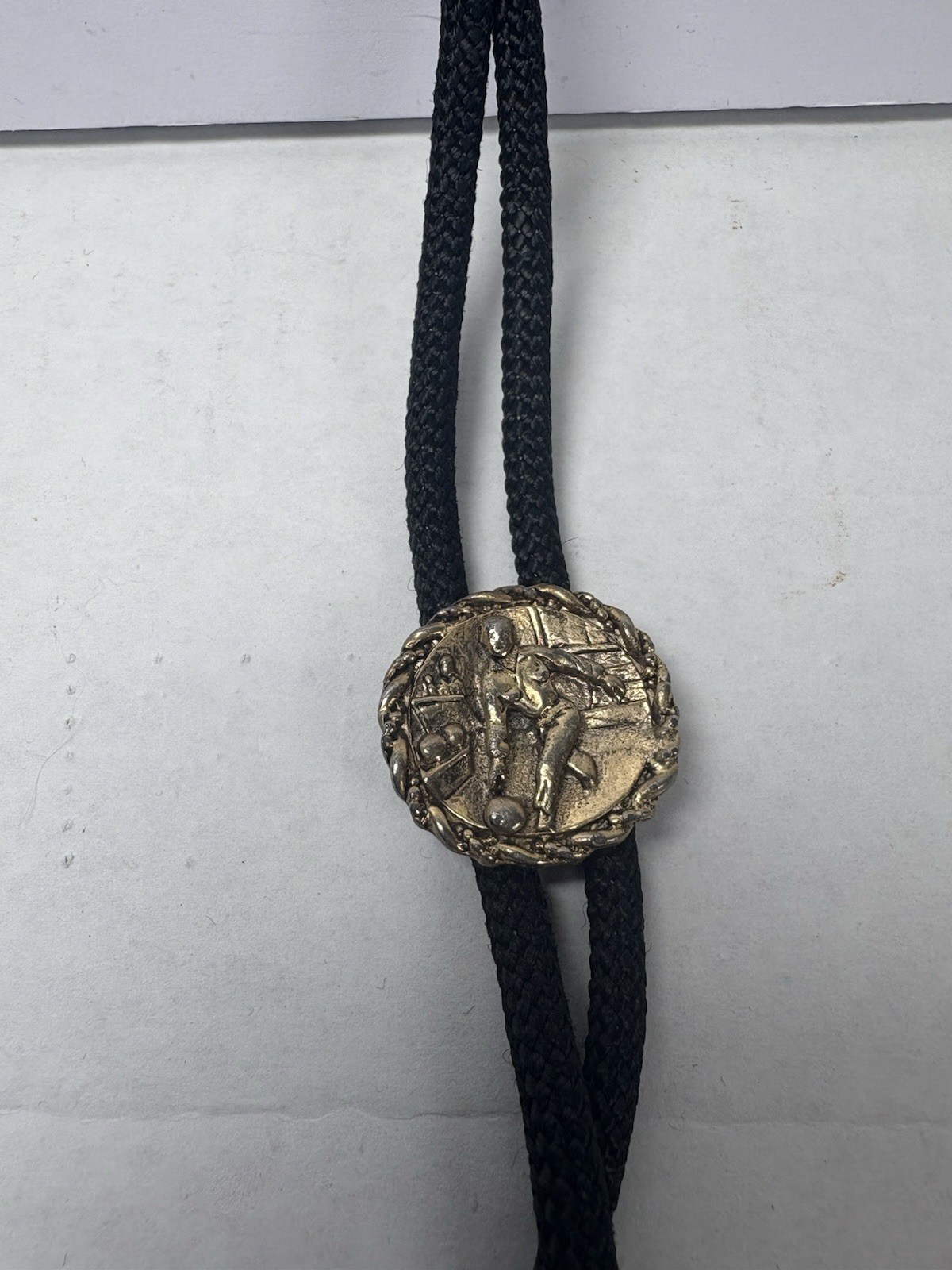 Vintage 1970s Bolo Tie Black Braided Rope 1” Medallion Western Cowboy Retro