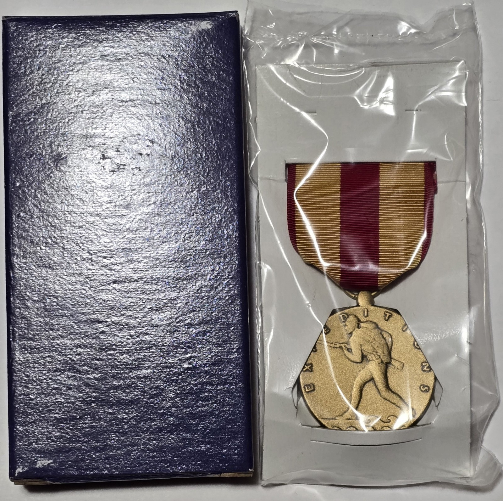 US MILITARY INSIGNIA MEDAL AWARD US MARINE CORPS EXPEDITIONARY SERVICE NIB USGI