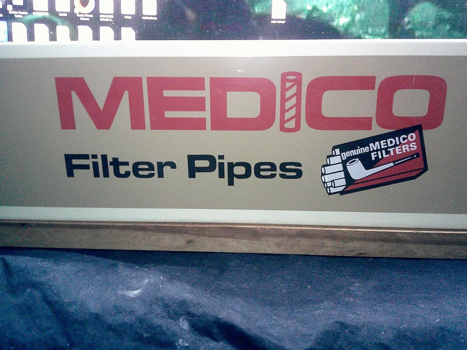 ✔️ VINTAGE MEDICO COUNTER TOP DISPLAY SIGN, HEAVY PLASTIC 1/8\