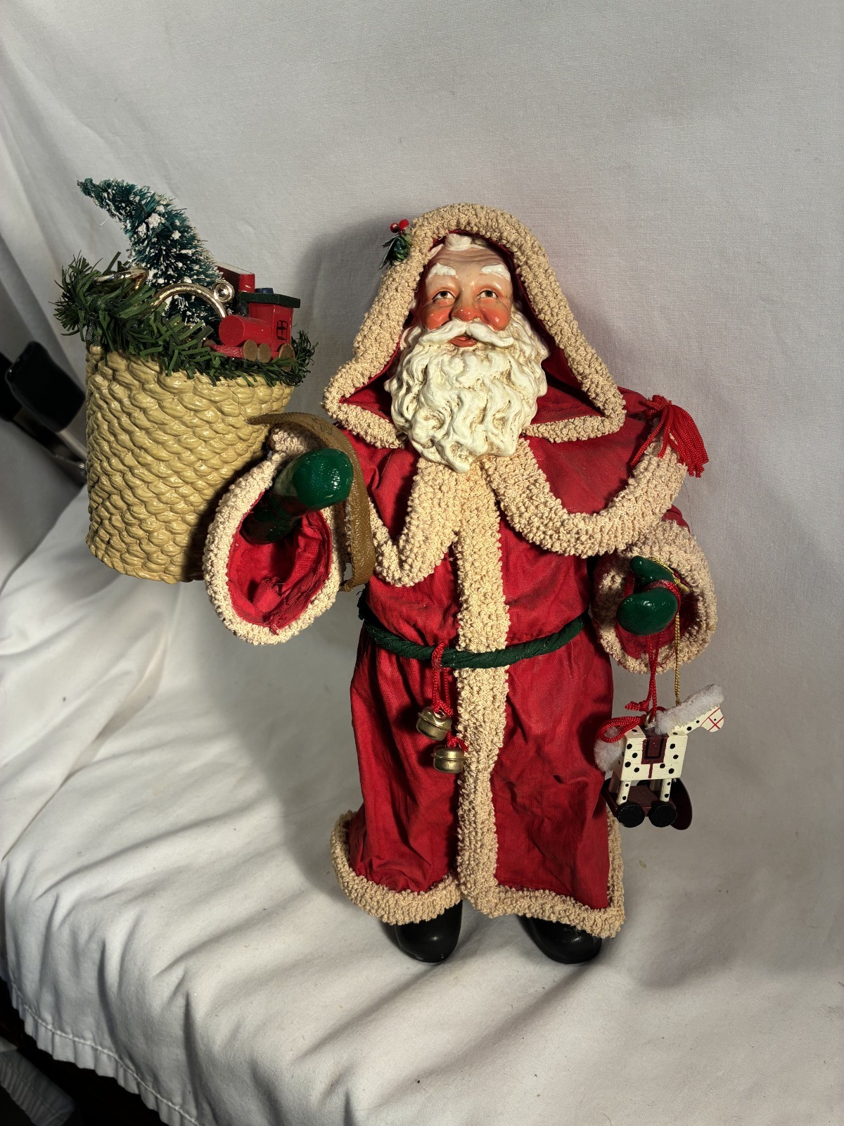 Clothtique Possible Dreams 1993 Santa with Basket of Toys and Wooden Horse 10\ Clothtique Possible Dreams 1993 Santa with Basket of Toys and Wooden Horse 10\