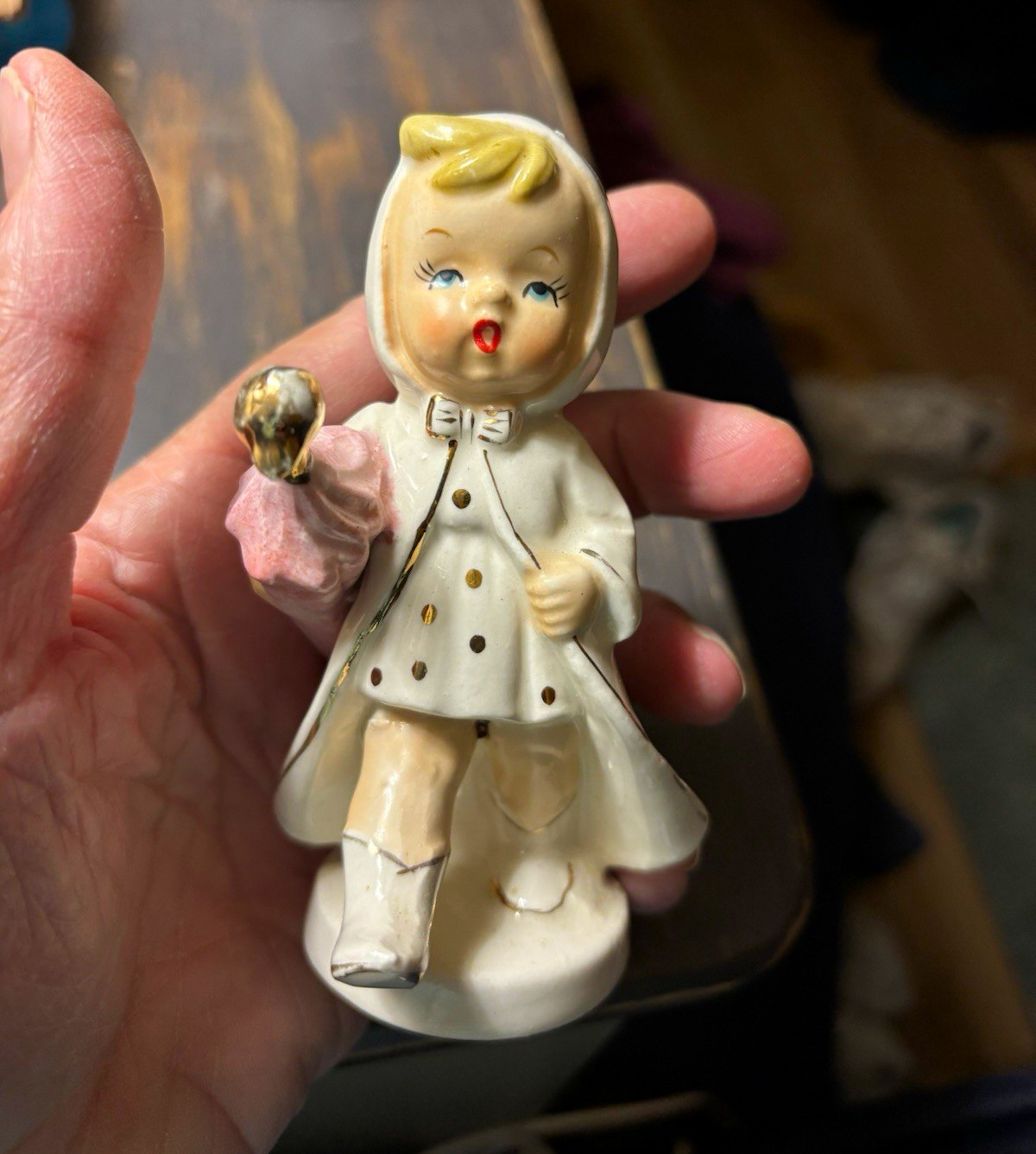 Napco Vintage 1950s C1933/UB Ceramic Girl Figurine Salt Shaker White Pink Napco Vintage 1950s C1933/UB Ceramic Girl Figurine Salt Shaker White Pink