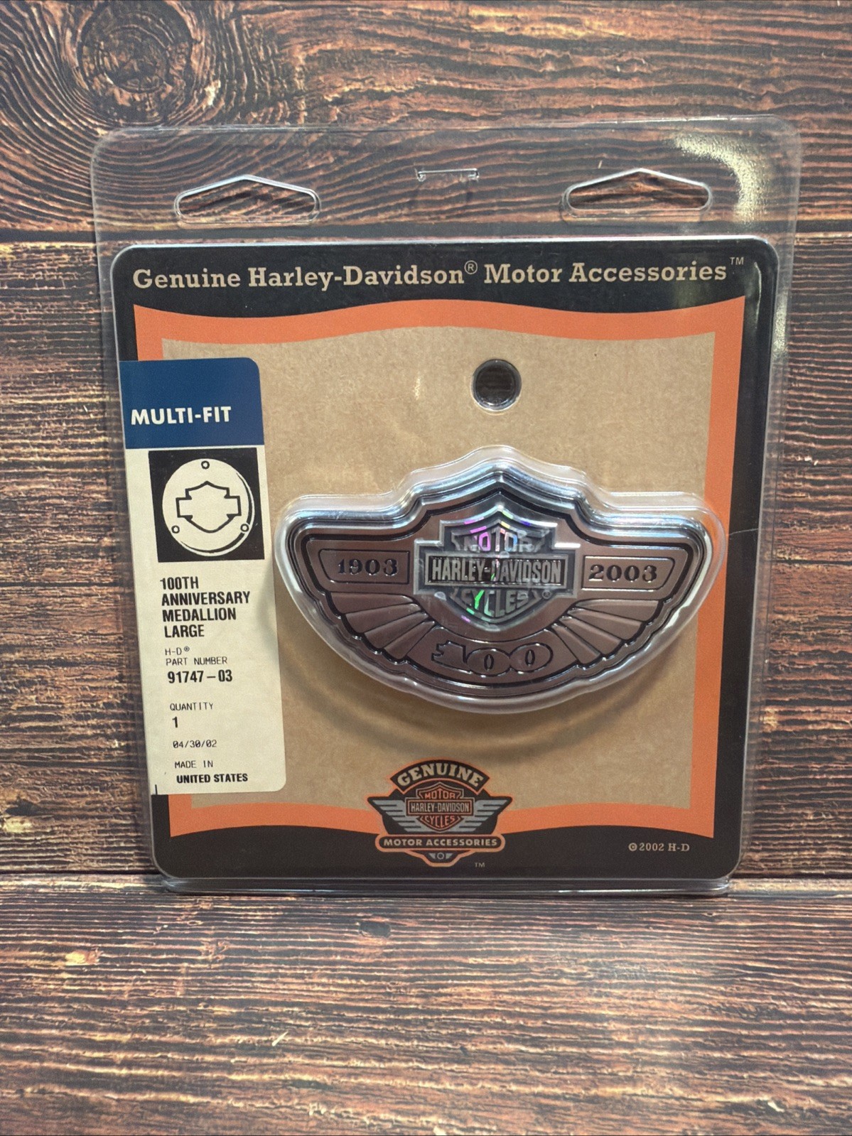 Harley-Davidson 100th Anniversary Large Fender Medallion 91747-03 New
