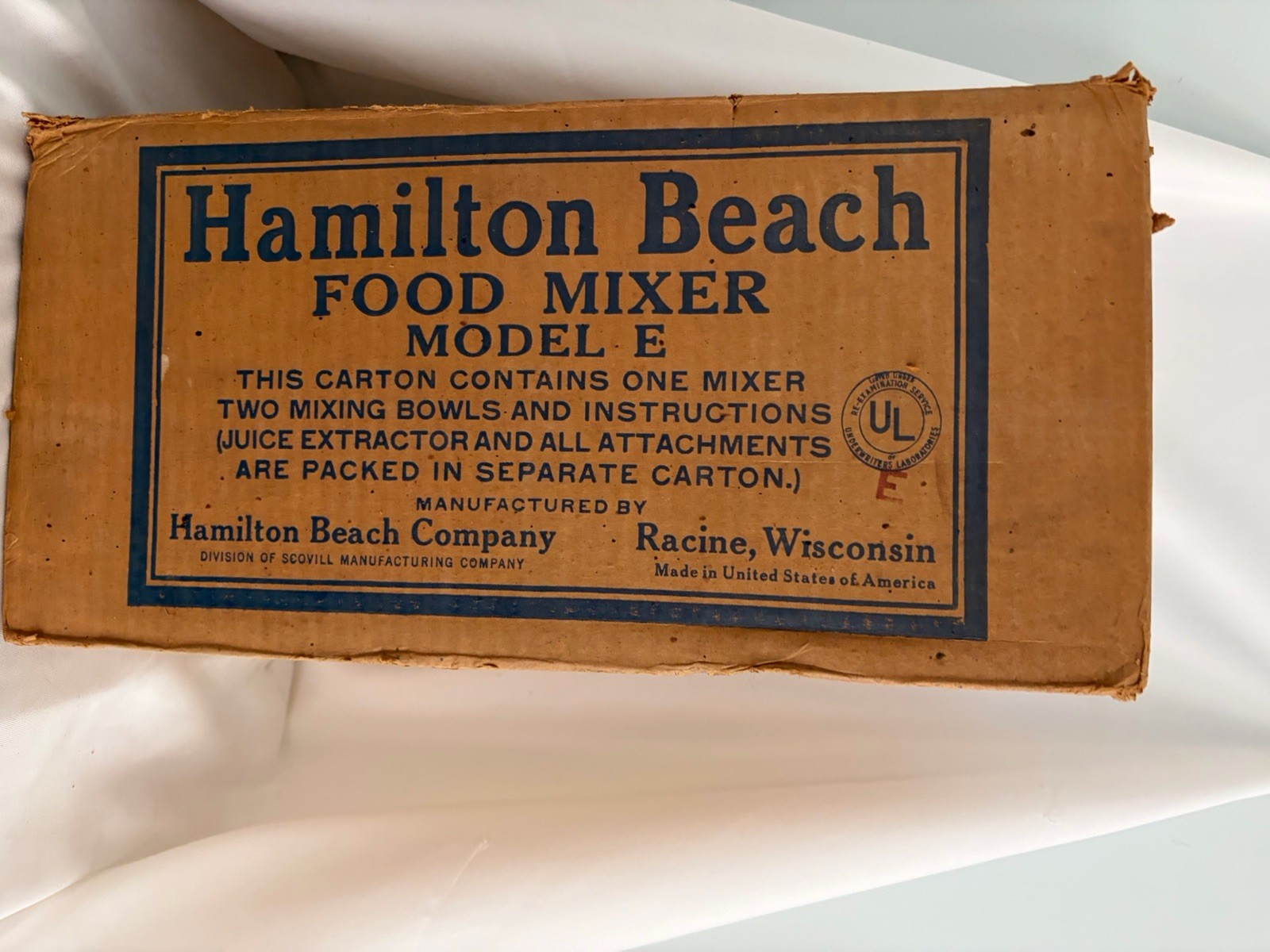 Hamilton Beach Model E Food Mixer 1940S New Inbox Made In Wisconsin Hamilton Beach Model E Food Mixer 1940S New Inbox Made In Wisconsin