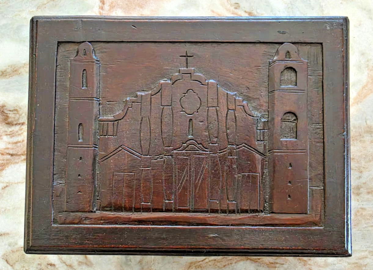 RAREST VINTAGE CIGAR HUMIDOR Wooden CATHEDRAL 1920s EMPTY MACHADO