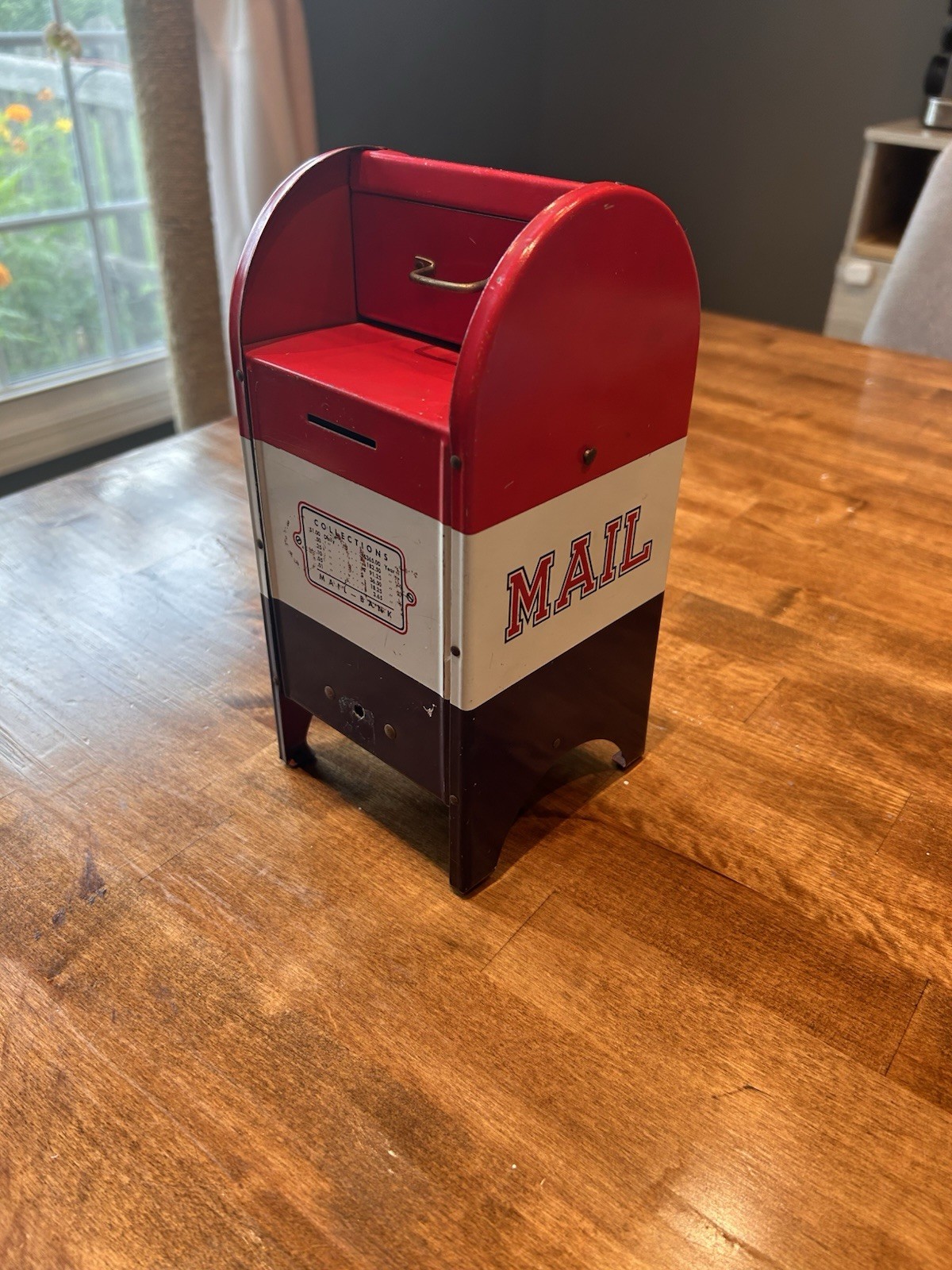 Vintage Metal Tin Mailbox Coin Bank Citizens National Bank of Chicago Illinois Vintage Metal Tin Mailbox Coin Bank Citizens National Bank of Chicago Illinois