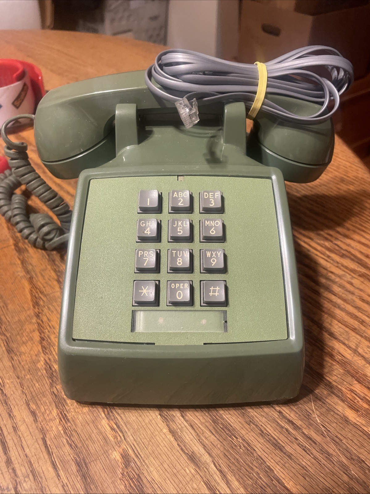 Vintage 1978 Western Electric 2500DM Touch-Tone Desk Phone Moss Avocado Green