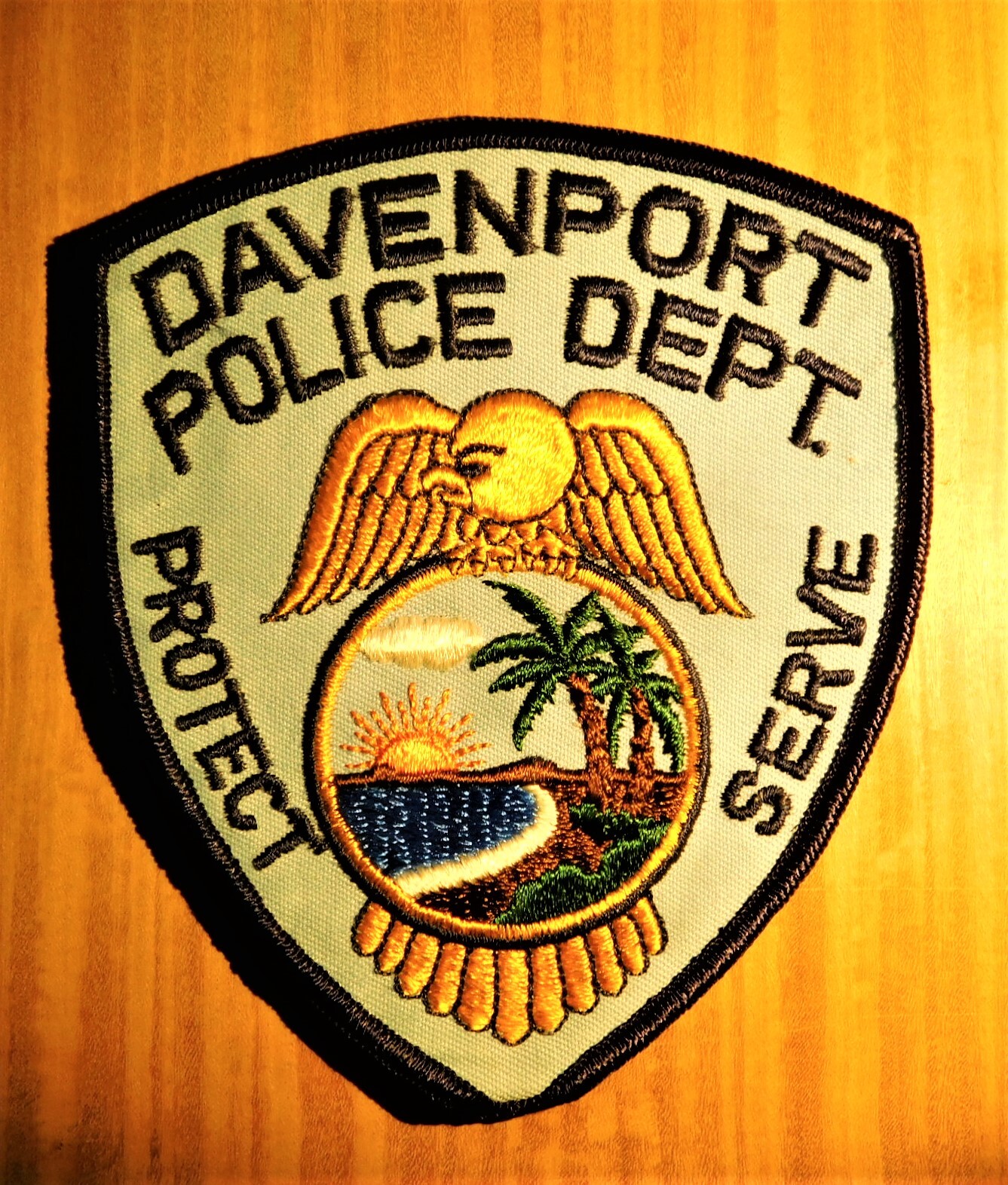 GEMSCO NOS Collectible Vintage Patch POLICE DAVENPORT FL Original 1975 MINT