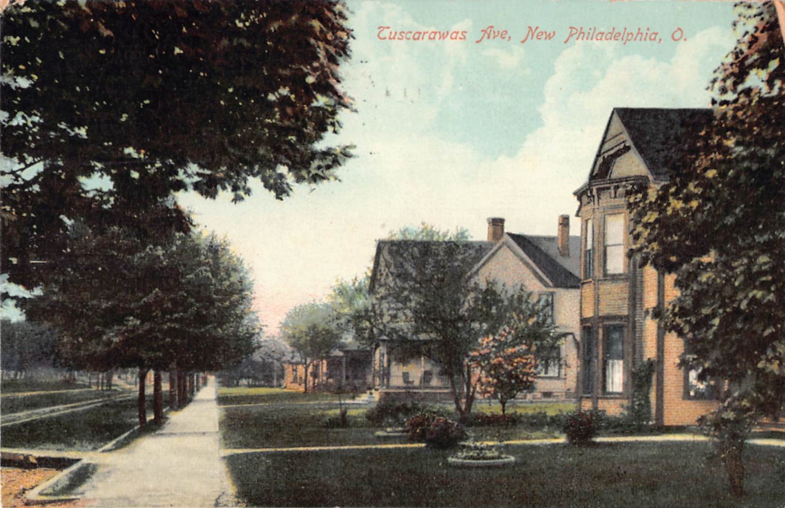 1909 Postcard of Residences on Tuscarawas Avenue, New Philadelphia, Ohio