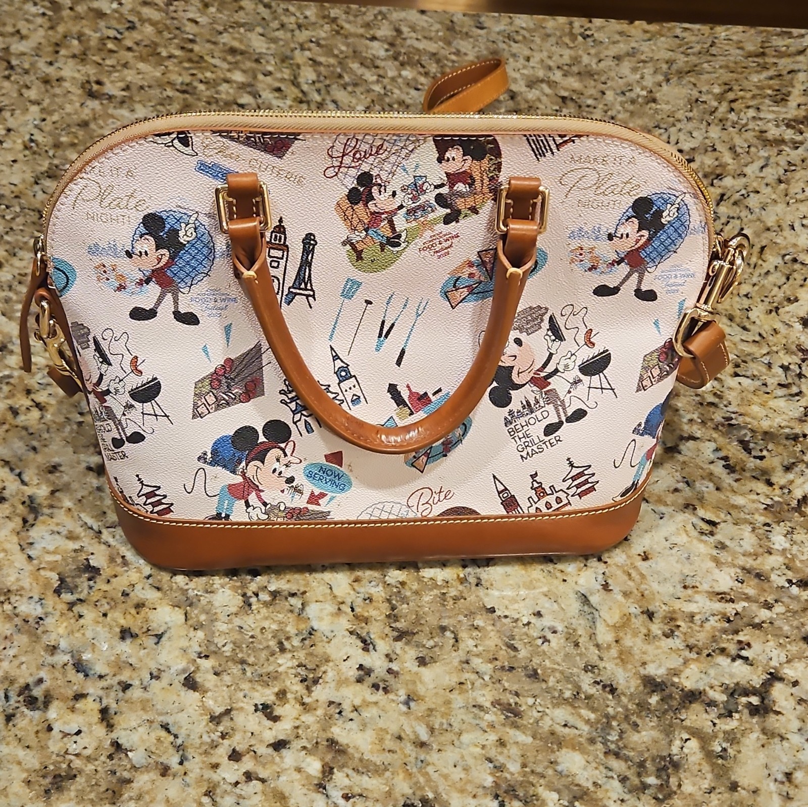 New Dooney & Bourke Disney Mickey & Minnie 2022 Food and Wine Print Medium Bag New Dooney & Bourke Disney Mickey & Minnie 2022 Food and Wine Print Medium Bag